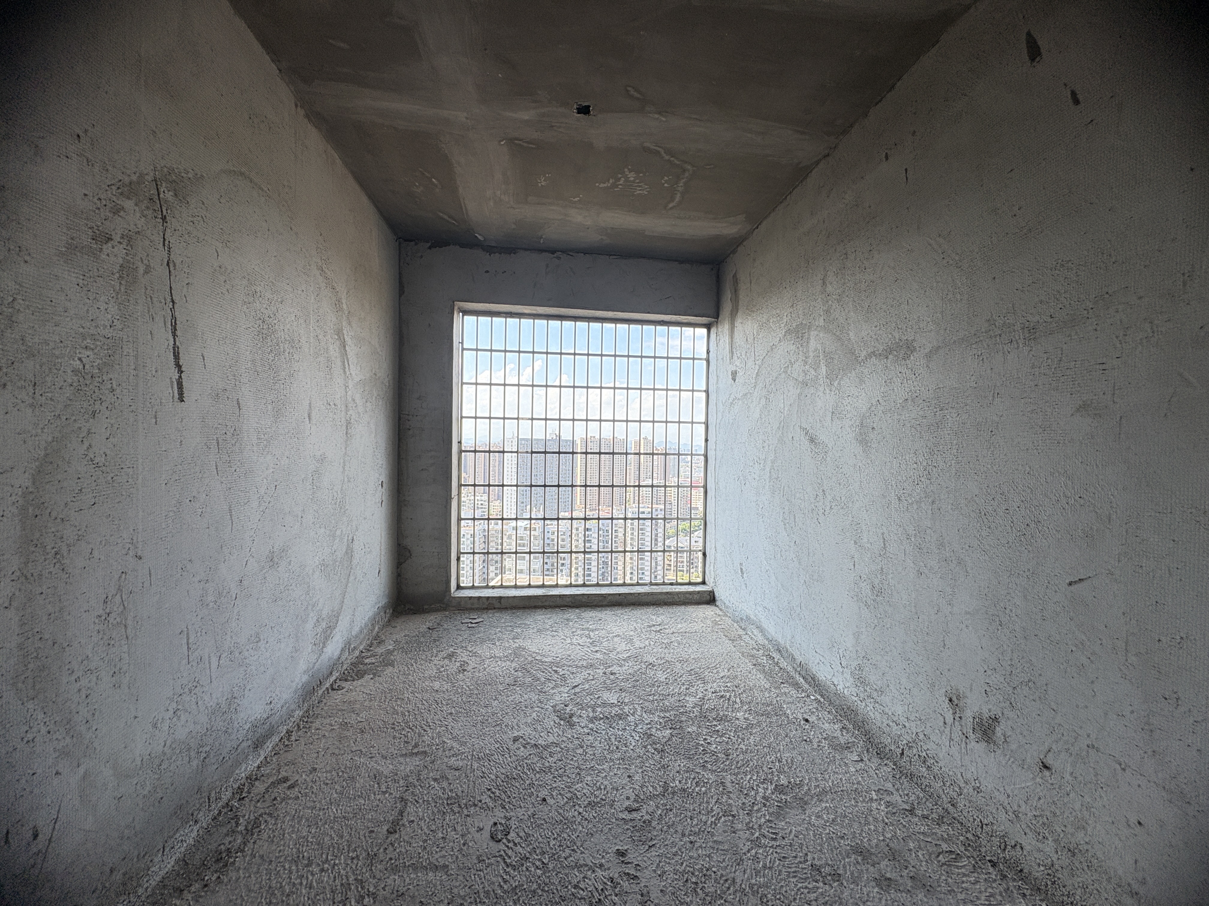 华剑首郡+五江珑悦 4室2厅2卫 68.0万 华剑首郡+五江珑悦 4室2厅2卫 68.0万客厅