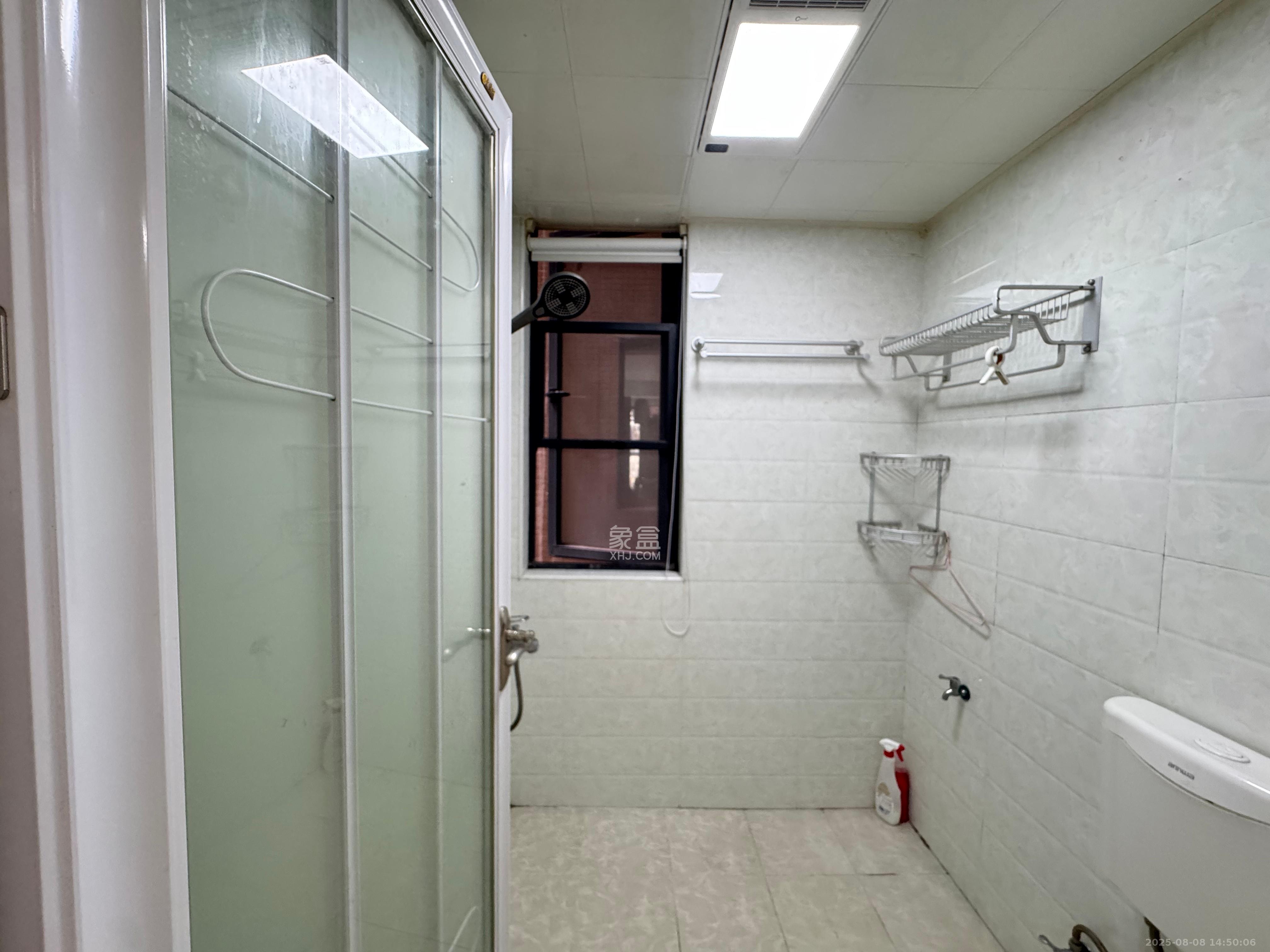 万博汇  2室1厅1卫    2700.0元/月室内图