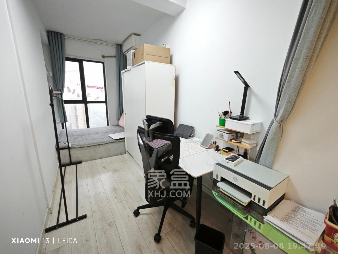 天鸿天府（天鸿中央大院）  2室1厅1卫    2300.0元/月室内图