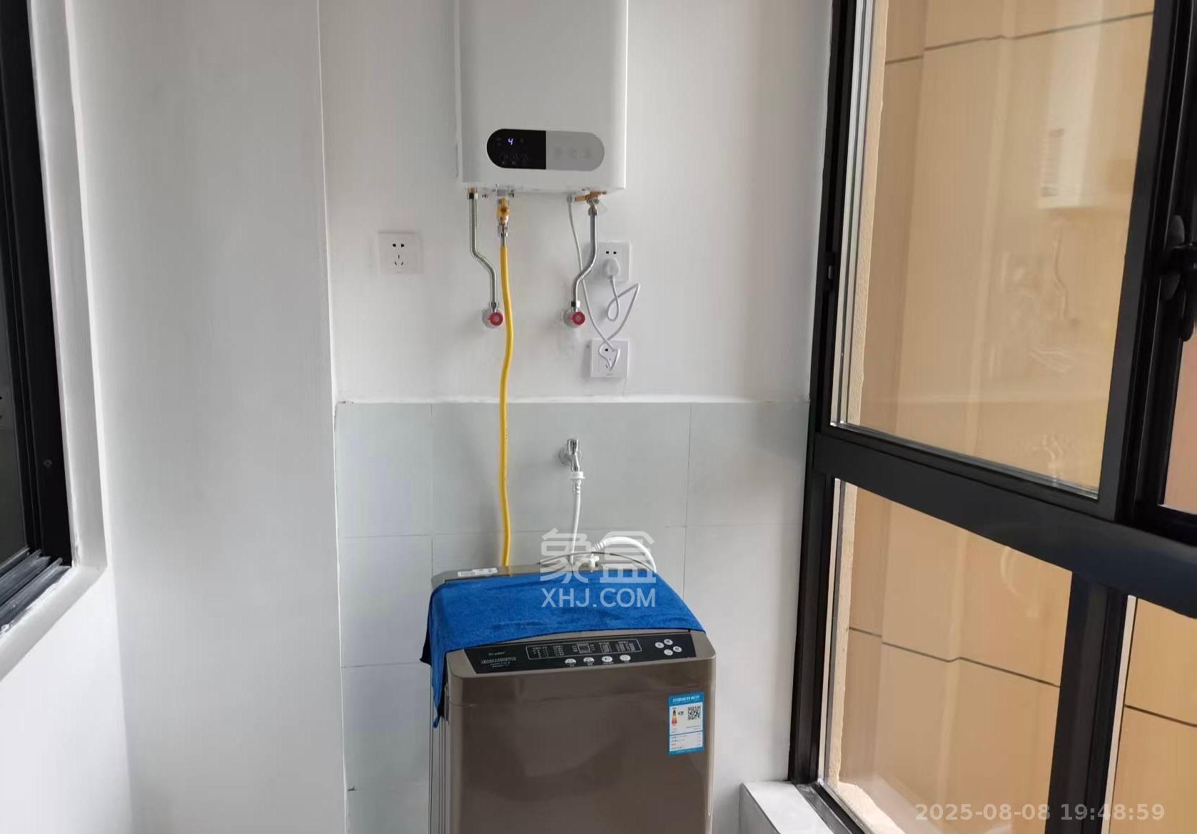 振业城三期  4室2厅2卫    4000.0元/月室内图