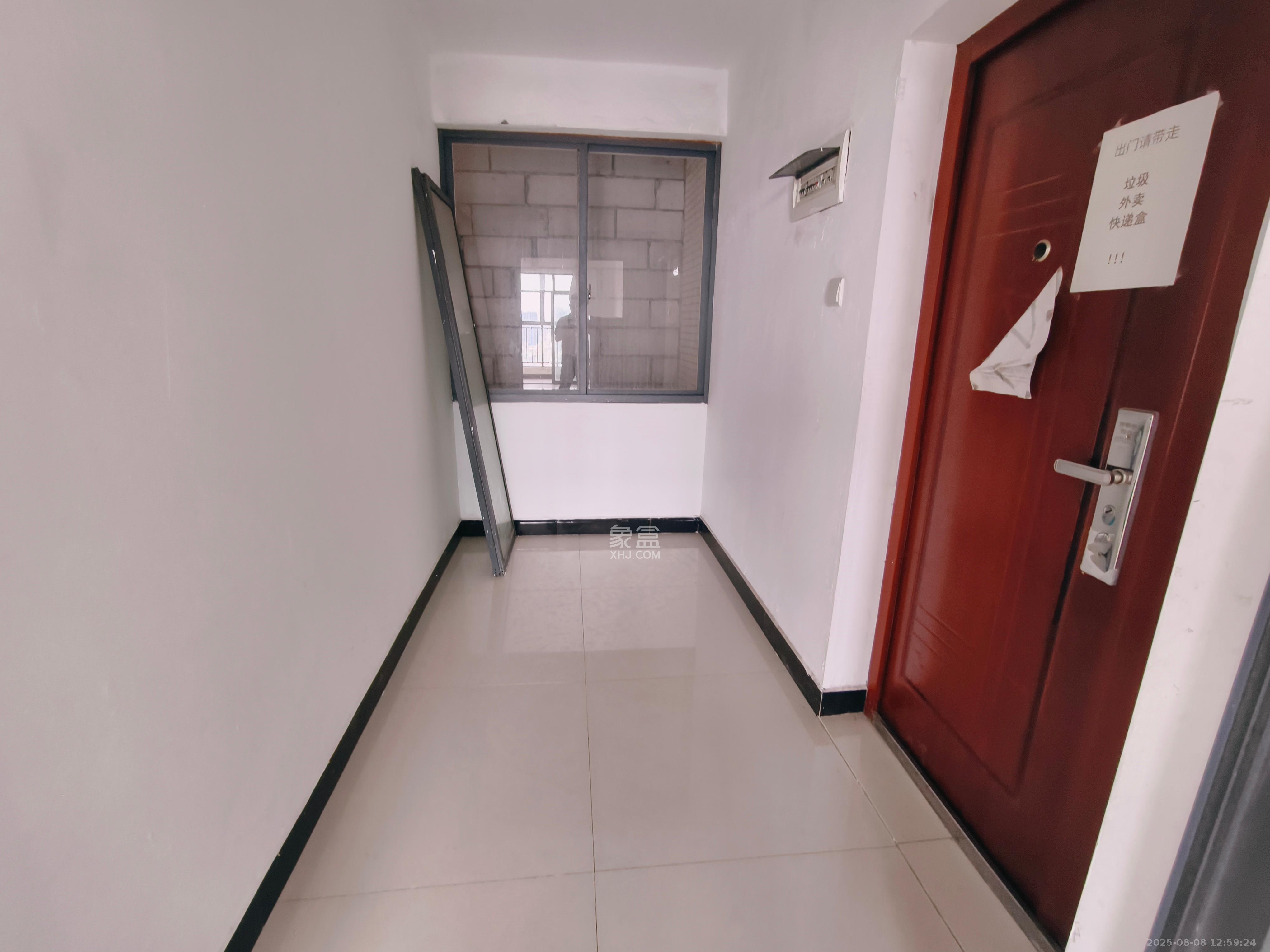 曙光领峰(曙光家园) 4室2厅1卫 2600.0元/月 曙光领峰(曙光家园) 4室2厅1卫 2600.0元/月室内图