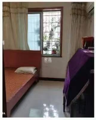 精锐华府(精锐华庭) 3室2厅2卫 1680.0元/月 精锐华府(精锐华庭) 3室2厅2卫 1680.0元/月室内图