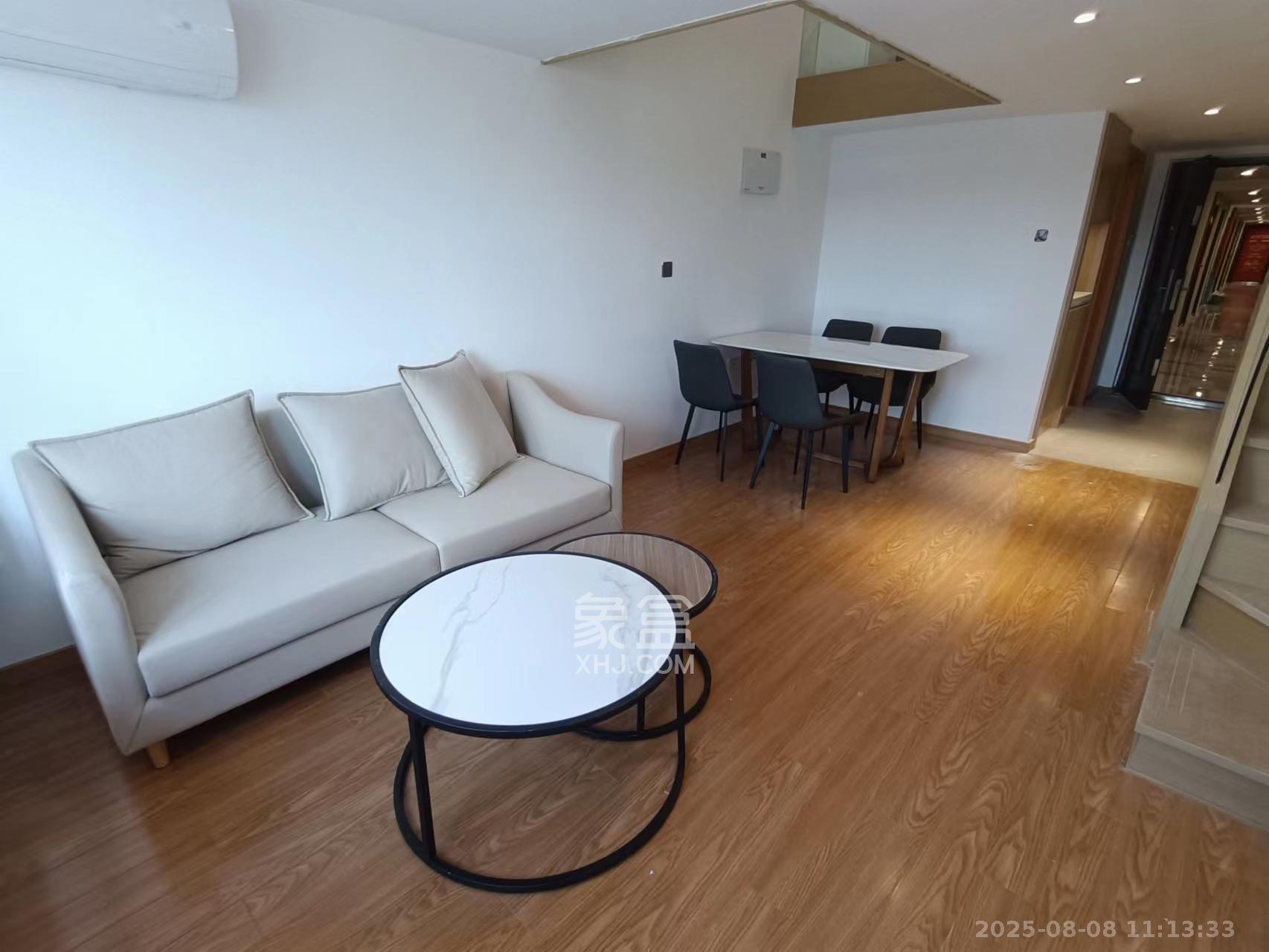 阳光城檀悦  2室1厅1卫    3000.0元/月室内图