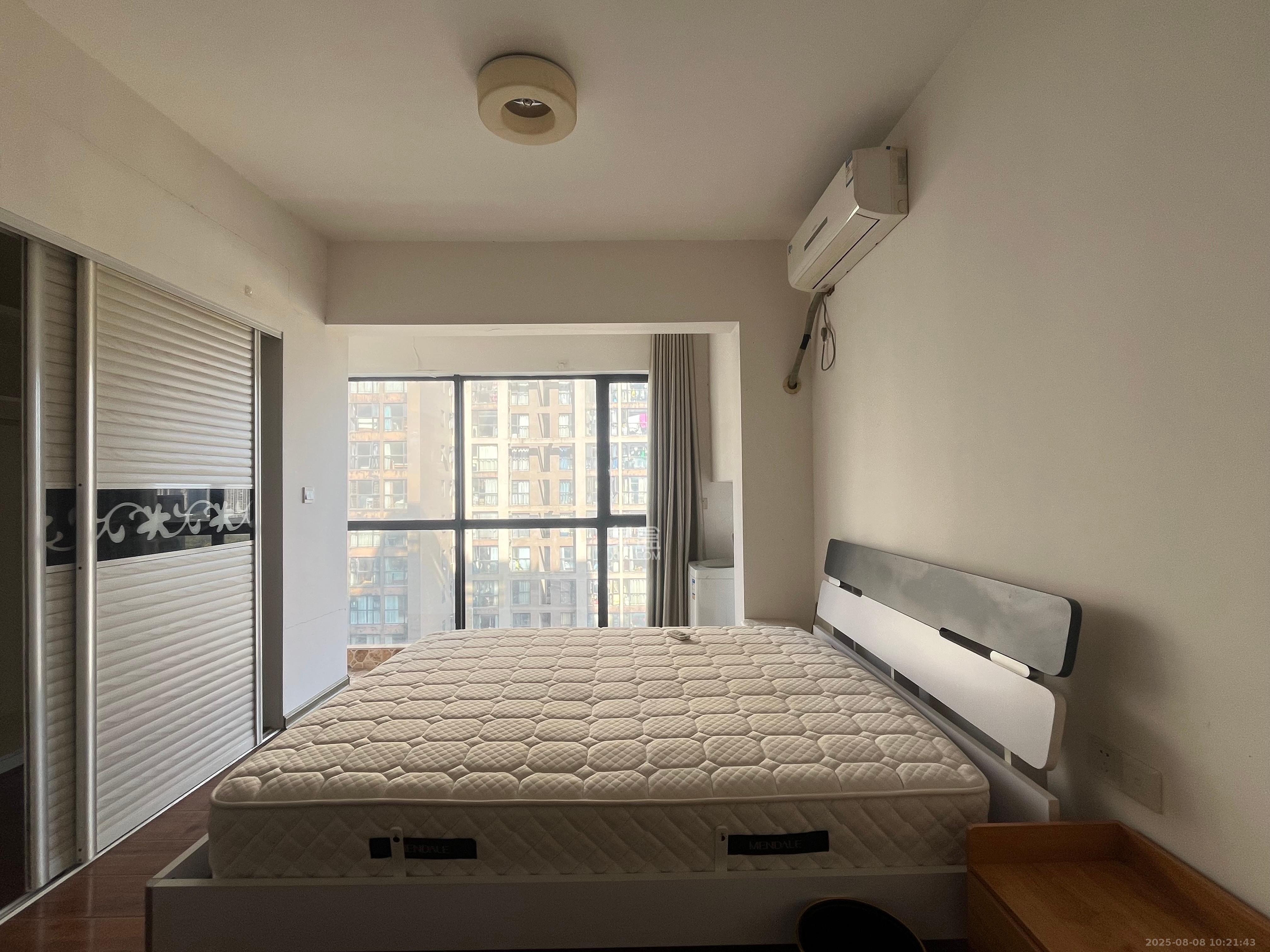 金土地第一湾 1室1厅1卫 2000.0元/月 金土地第一湾 1室1厅1卫 2000.0元/月室内图