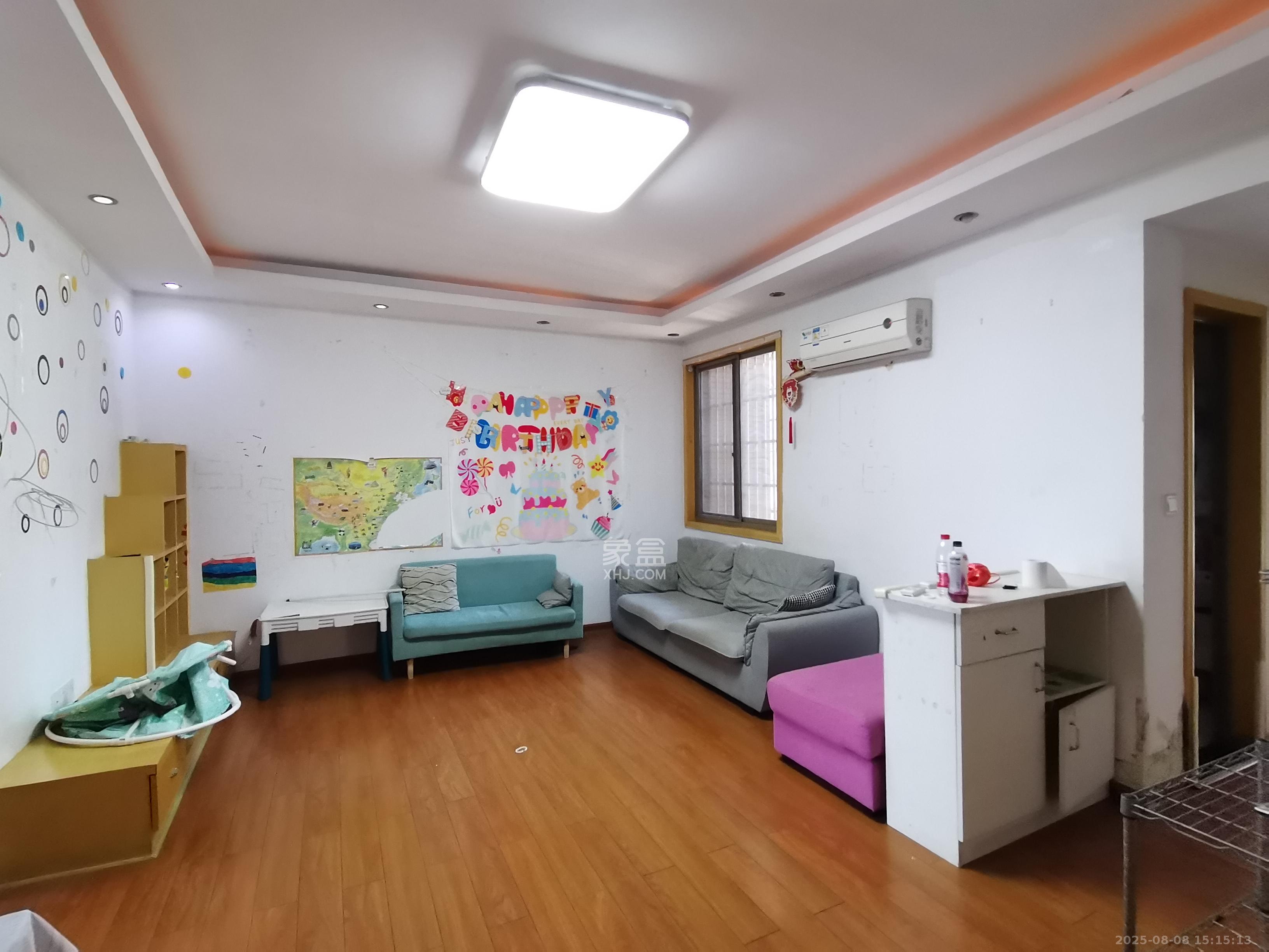 层上观邸 3室2厅1卫 2000.0元/月 层上观邸 3室2厅1卫 2000.0元/月室内图