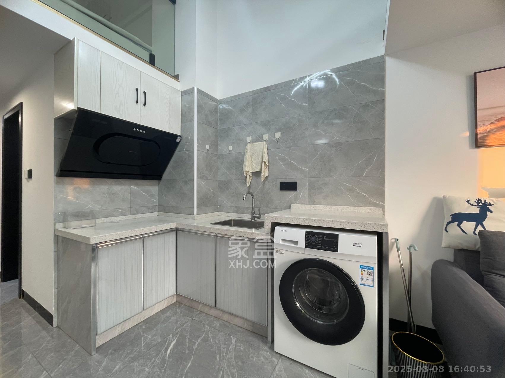 弘坤云寓  2室1厅1卫    2400.0元/月室内图