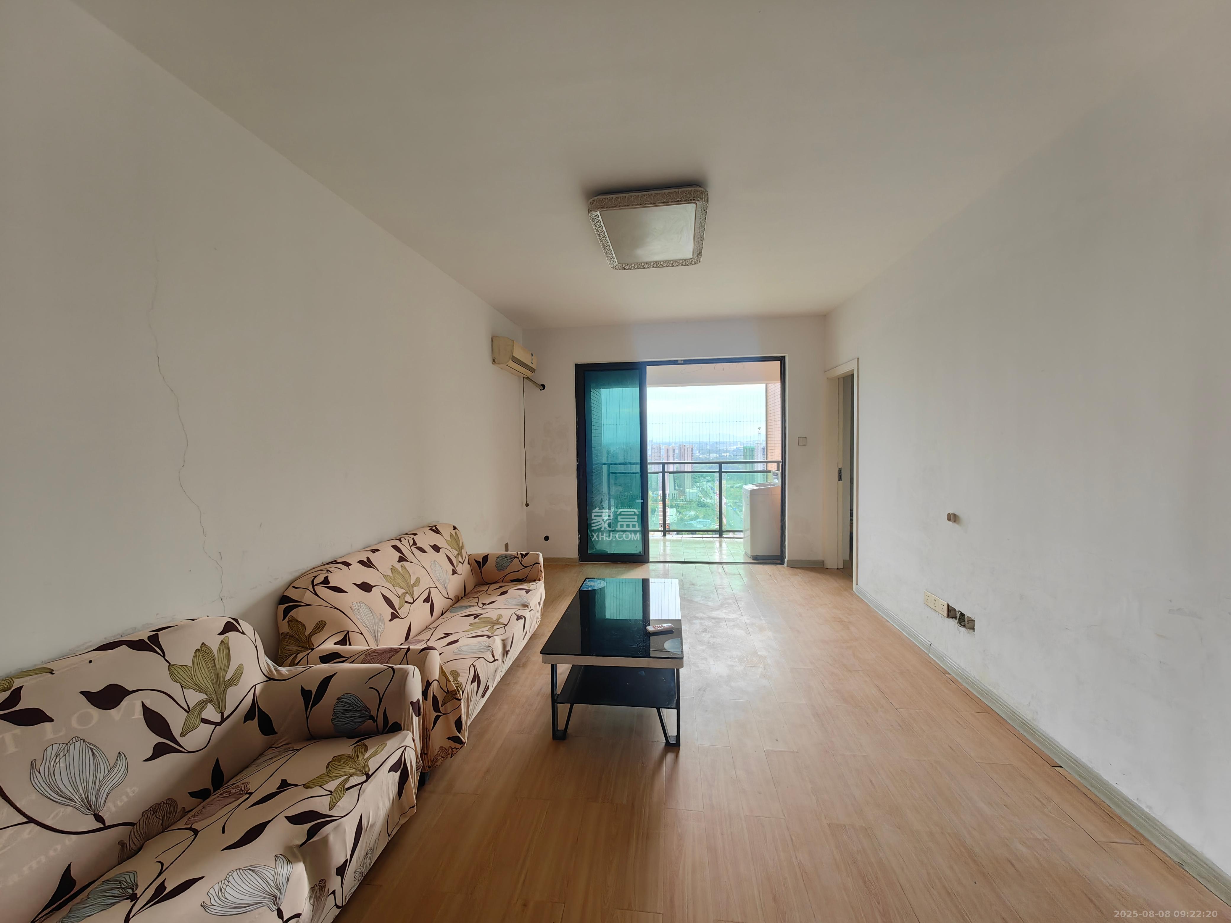 海伦春天 3室2厅1卫 1950.0元/月 海伦春天 3室2厅1卫 1950.0元/月室内图