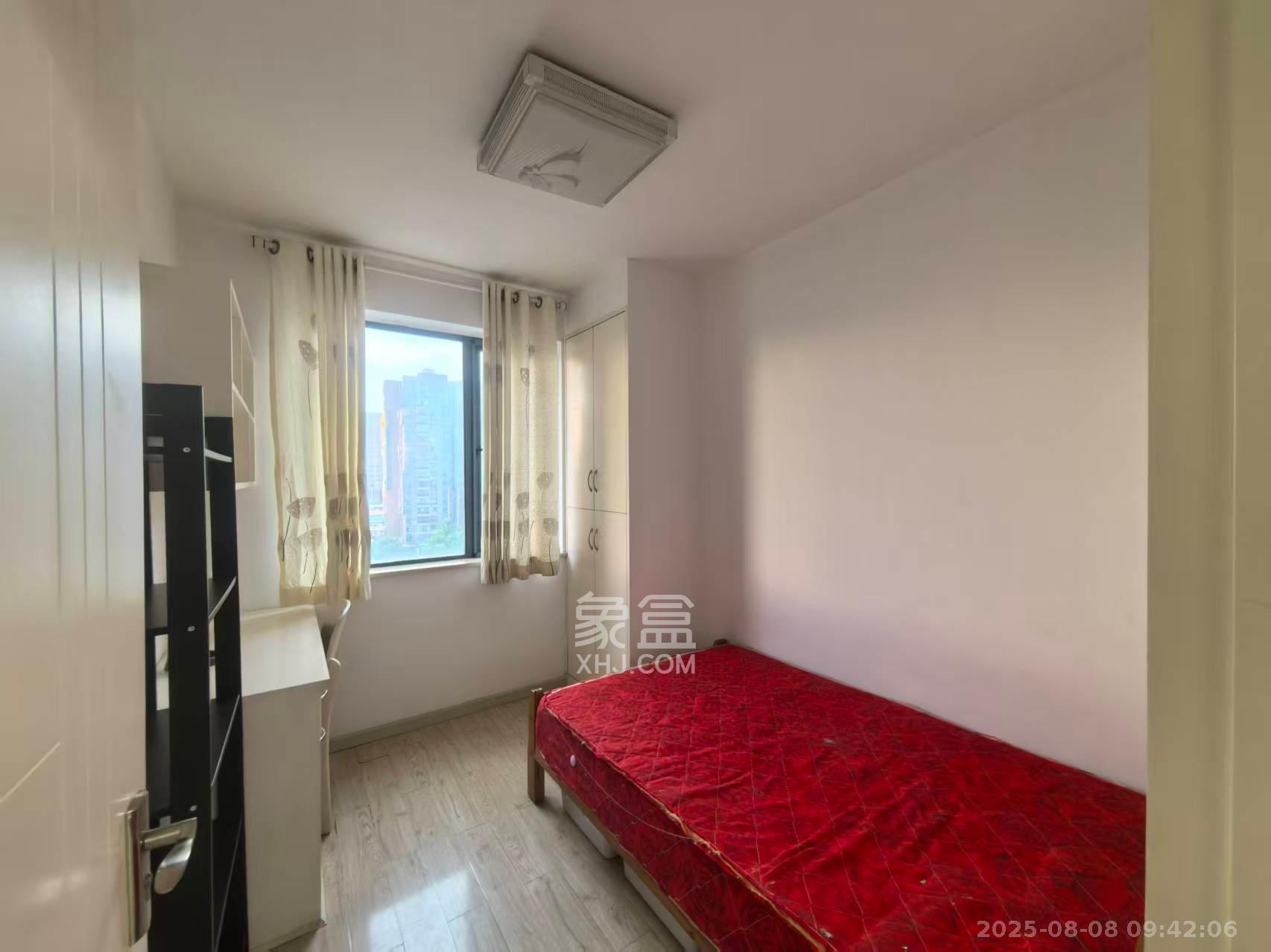 万芙锦城 3室2厅2卫 2600.0元/月 万芙锦城 3室2厅2卫 2600.0元/月室内图