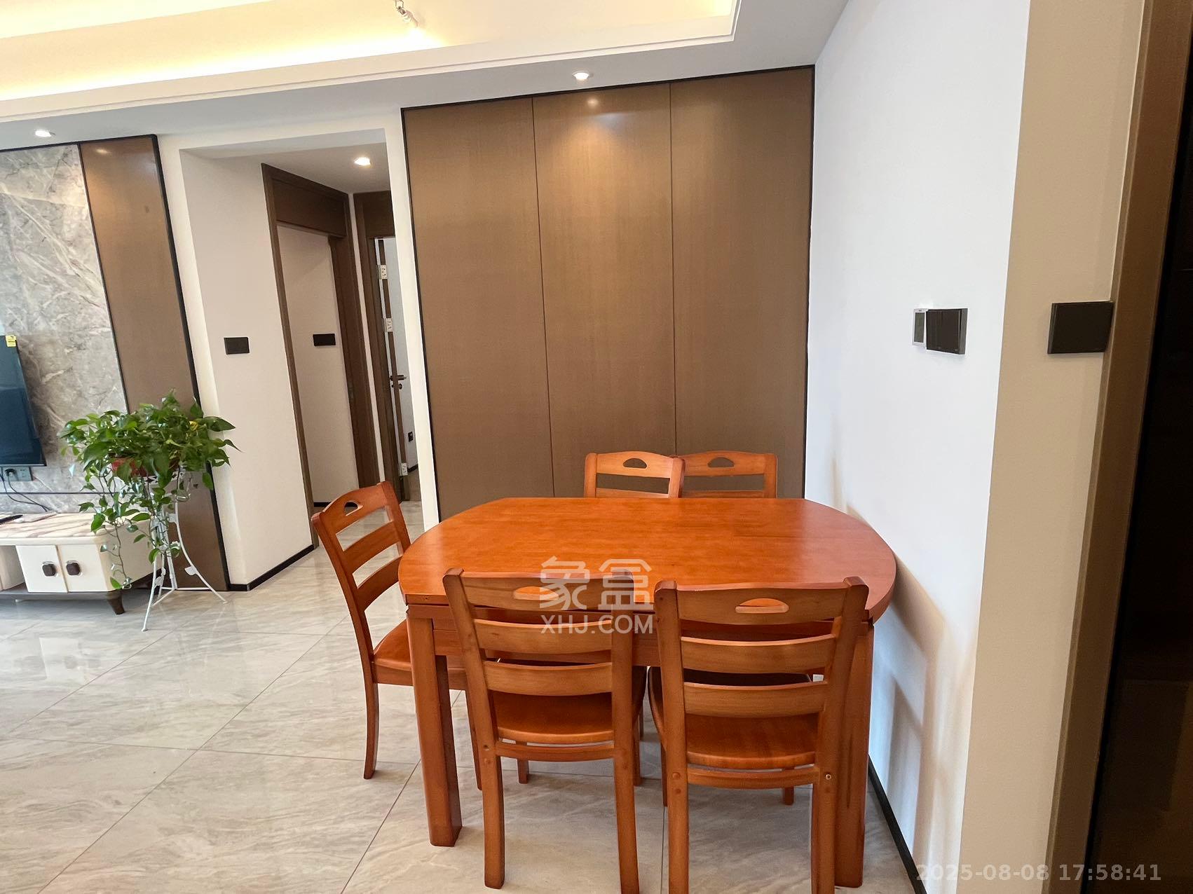 万科魅力之城天阔里 3室2厅2卫 2600.0元/月 万科魅力之城天阔里 3室2厅2卫 2600.0元/月室内图