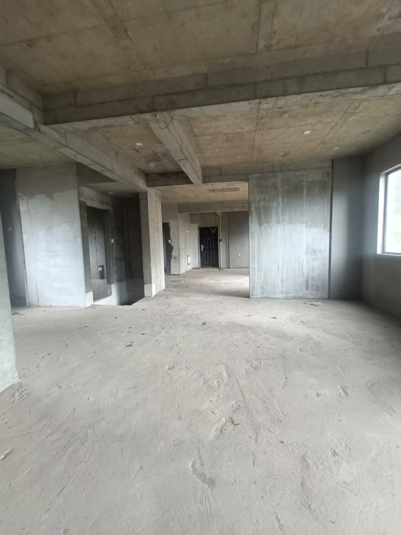 保利香槟国际  4室2厅2卫    55.28万室内图