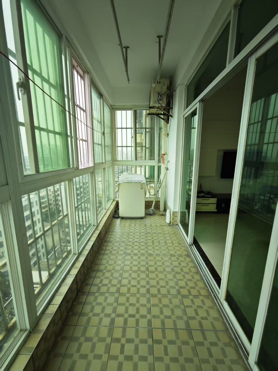 财运大厦 2室1厅1卫 98.0万 财运大厦 2室1厅1卫 98.0万室内图