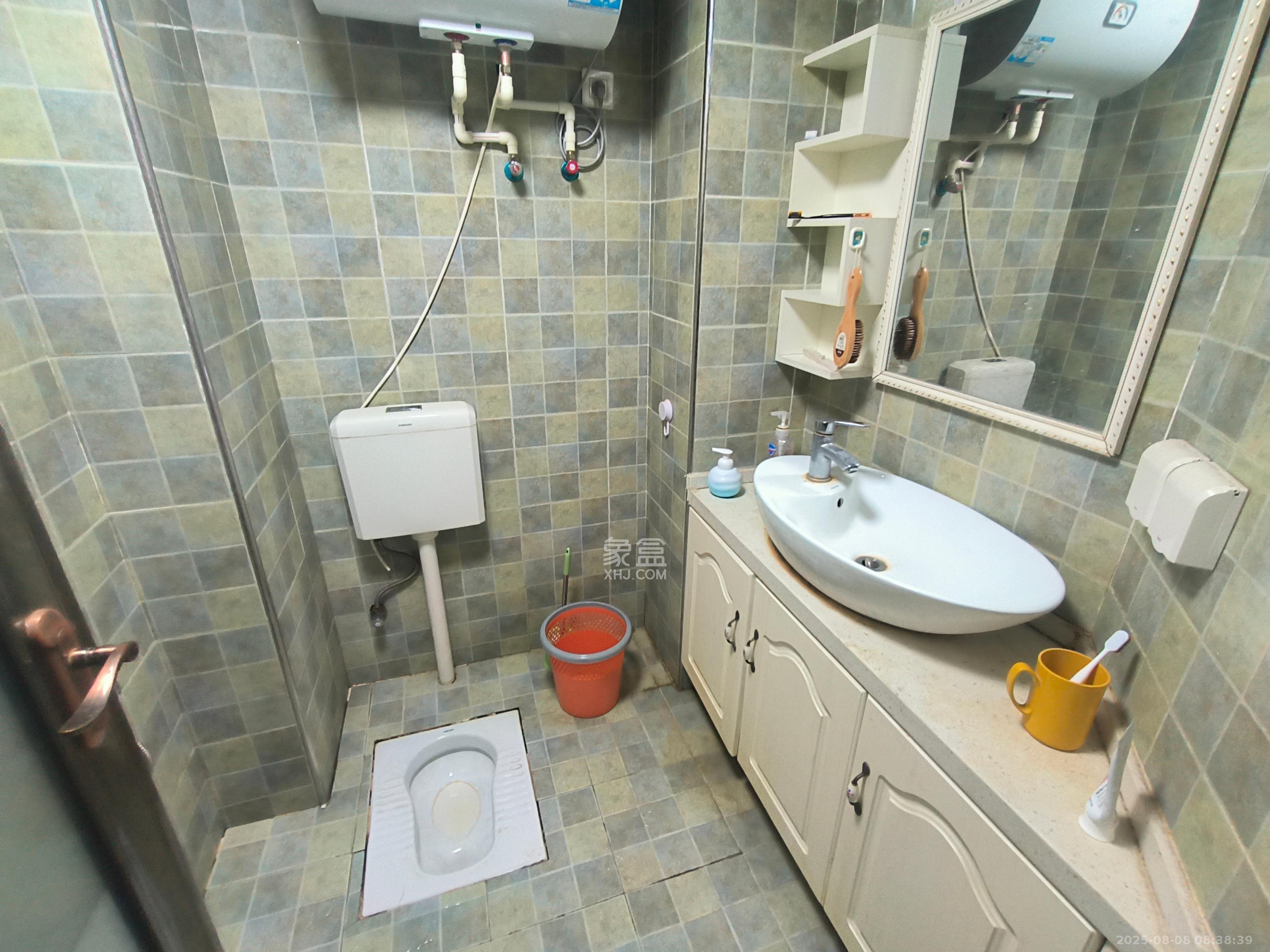 嘉汇公馆  1室1厅1卫    1500.0元/月 嘉汇公馆  1室1厅1卫    1500.0元/月室内图