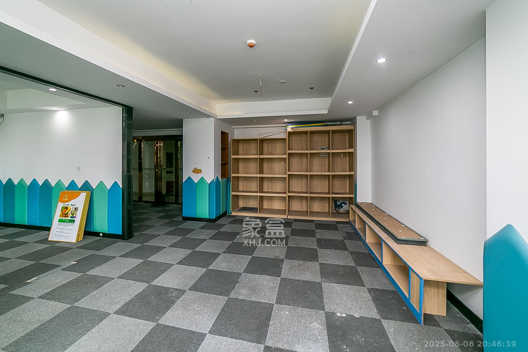 第六都（陆都小区）  1室1厅1卫    40.0万卧室