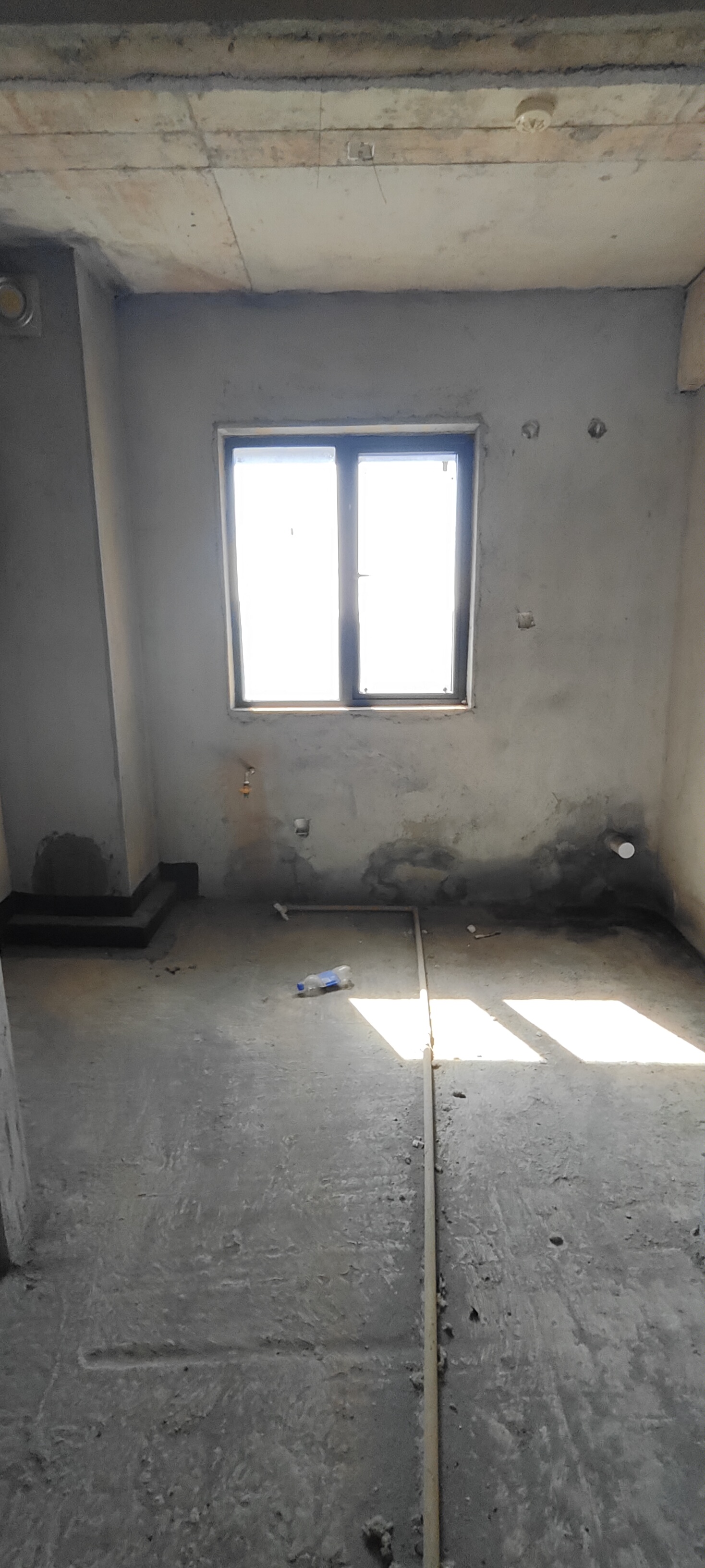 宁邦中心(二期公园里)  4室1厅2卫    88.0万 宁邦中心(二期公园里)  4室1厅2卫    88.0万客厅