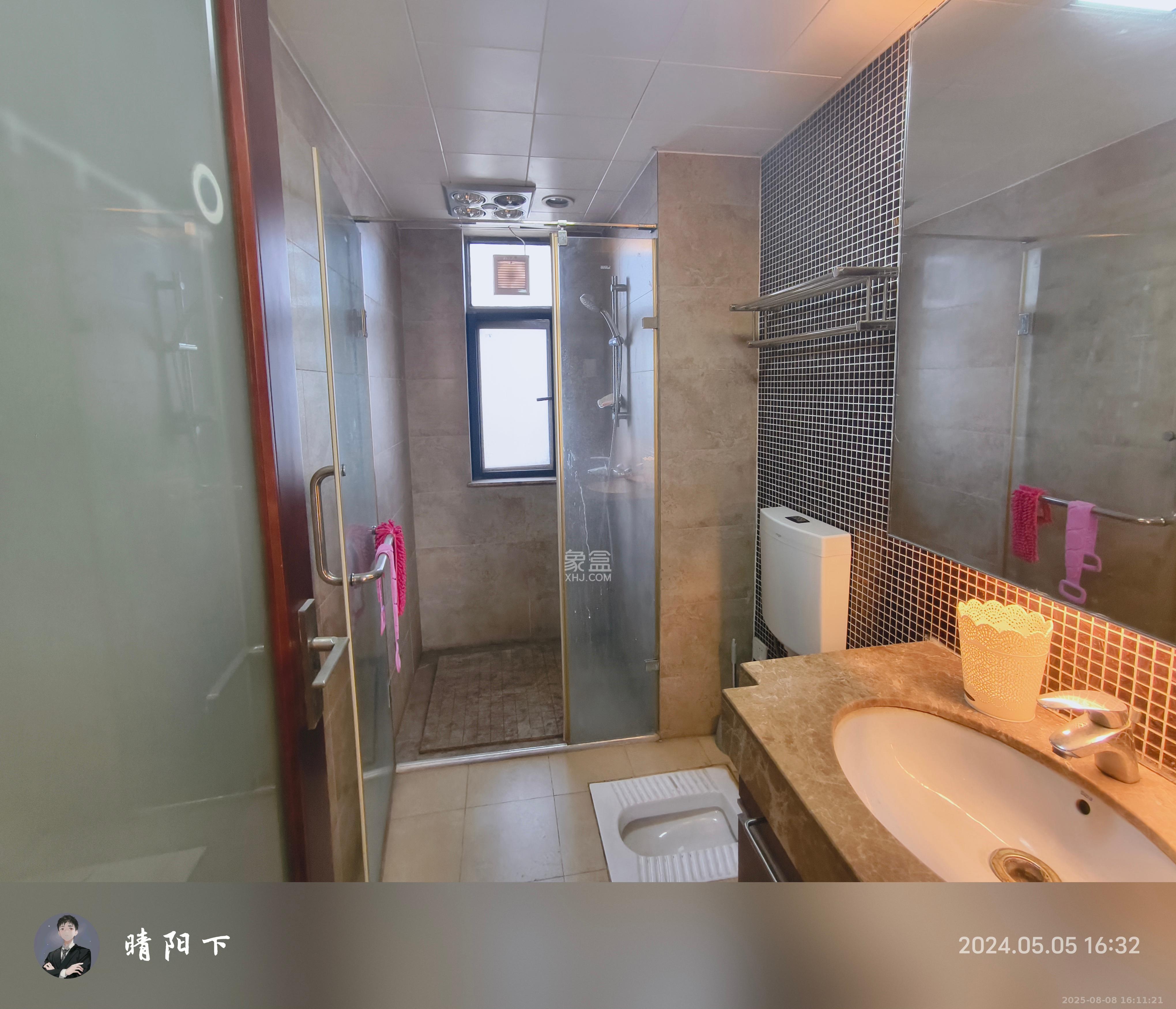 珠江花城三期锦鲤 1室2厅2卫 2600.0元/月 珠江花城三期锦鲤 1室2厅2卫 2600.0元/月室内图