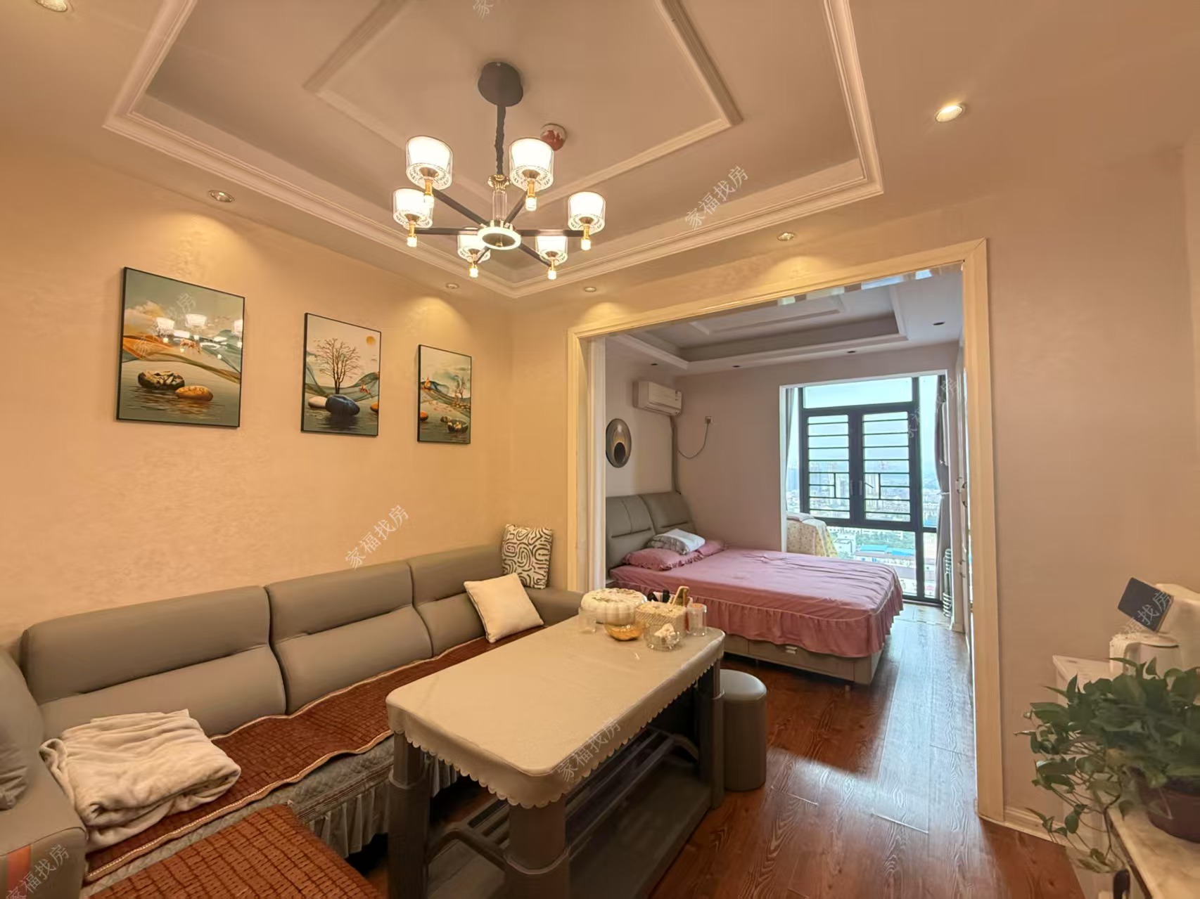 万豪城市花园 1室1厅1卫 27.8万 万豪城市花园 1室1厅1卫 27.8万客厅