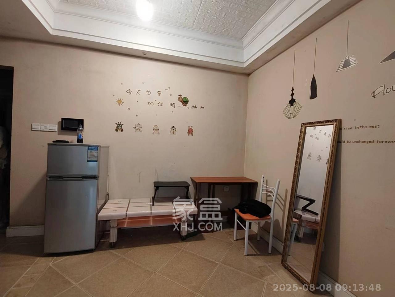 保利城(中航城国际社区、郡原美村) 1室1厅1卫 1200.0元/月 保利城(中航城国际社区、郡原美村) 1室1厅1卫 1200.0元/月室内图