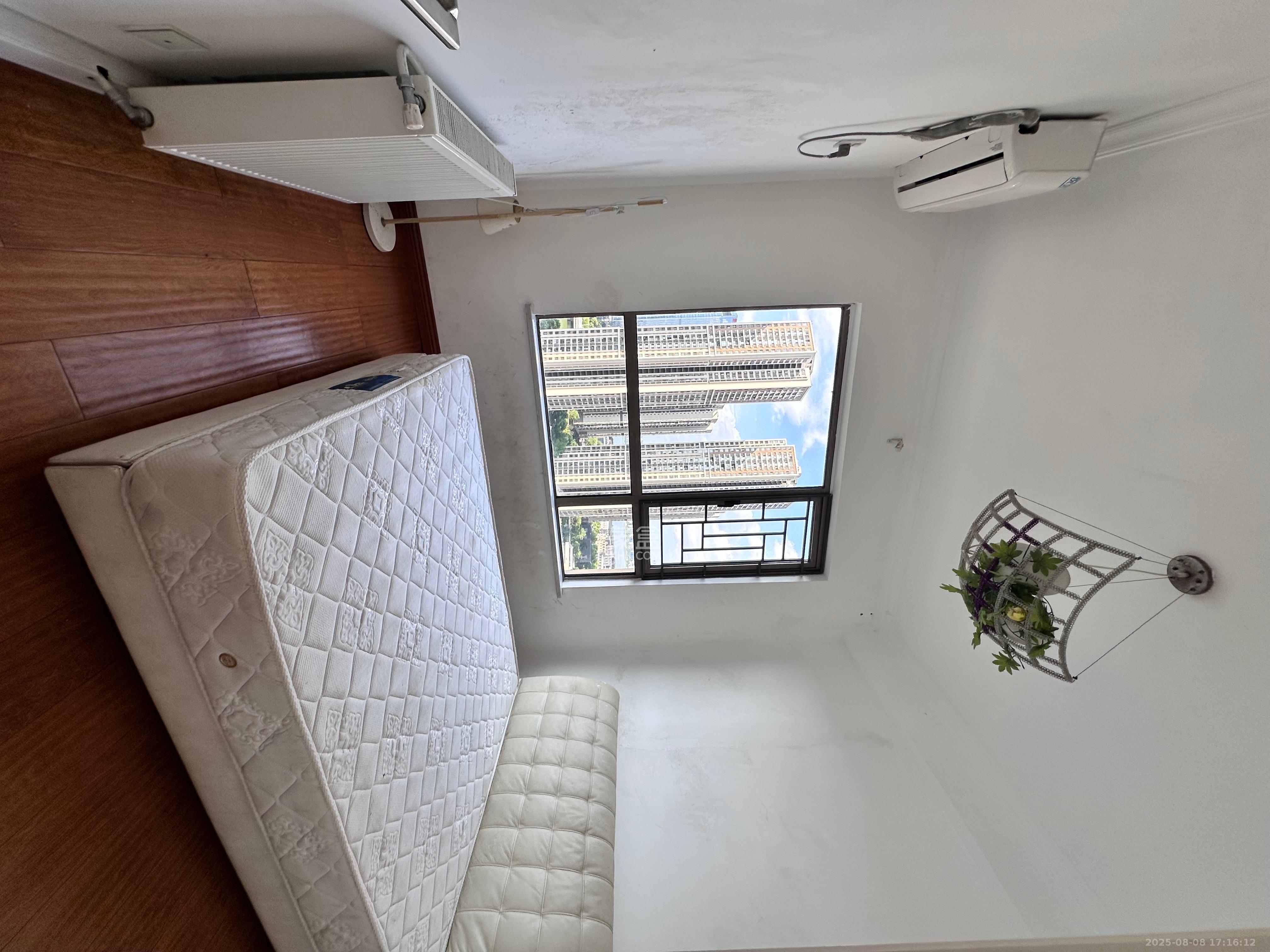 世茂铂翠湾一期  4室2厅2卫    4000.0元/月 世茂铂翠湾一期  4室2厅2卫    4000.0元/月室内图