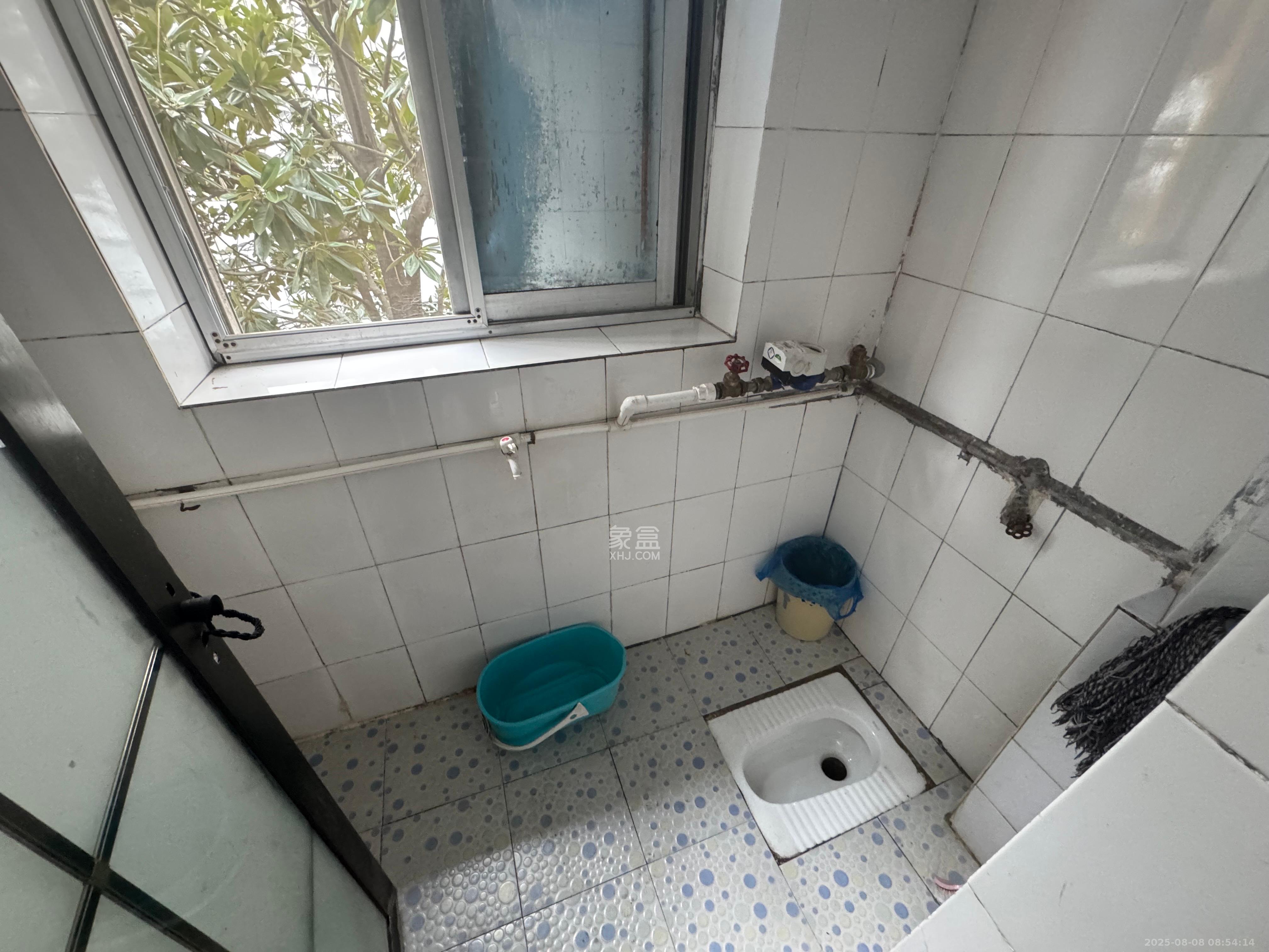 湘图大厦  3室1厅1卫    1800.0元/月室内图