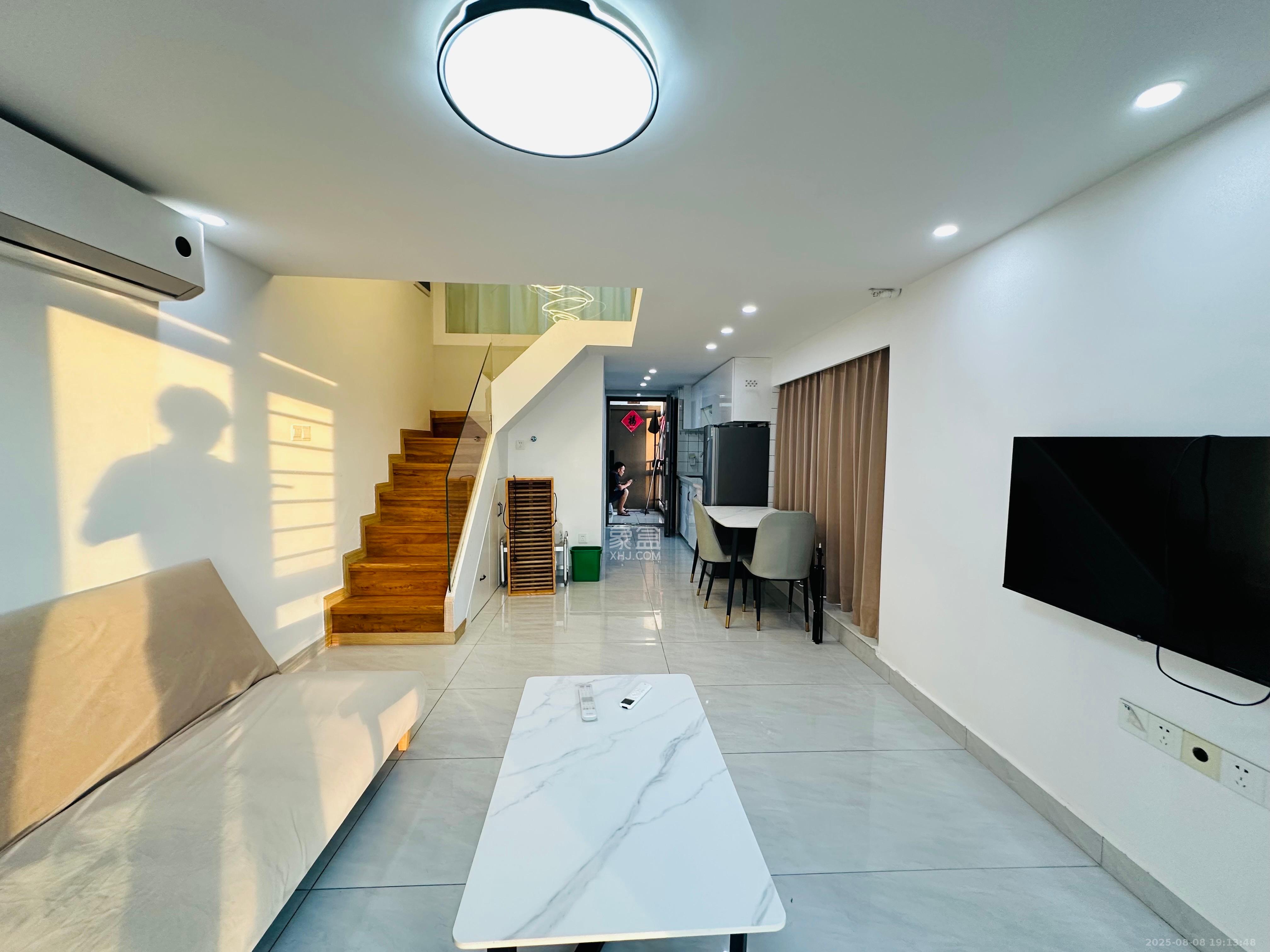 华润琨瑜府 2室2厅1卫 2200.0元/月 华润琨瑜府 2室2厅1卫 2200.0元/月室内图