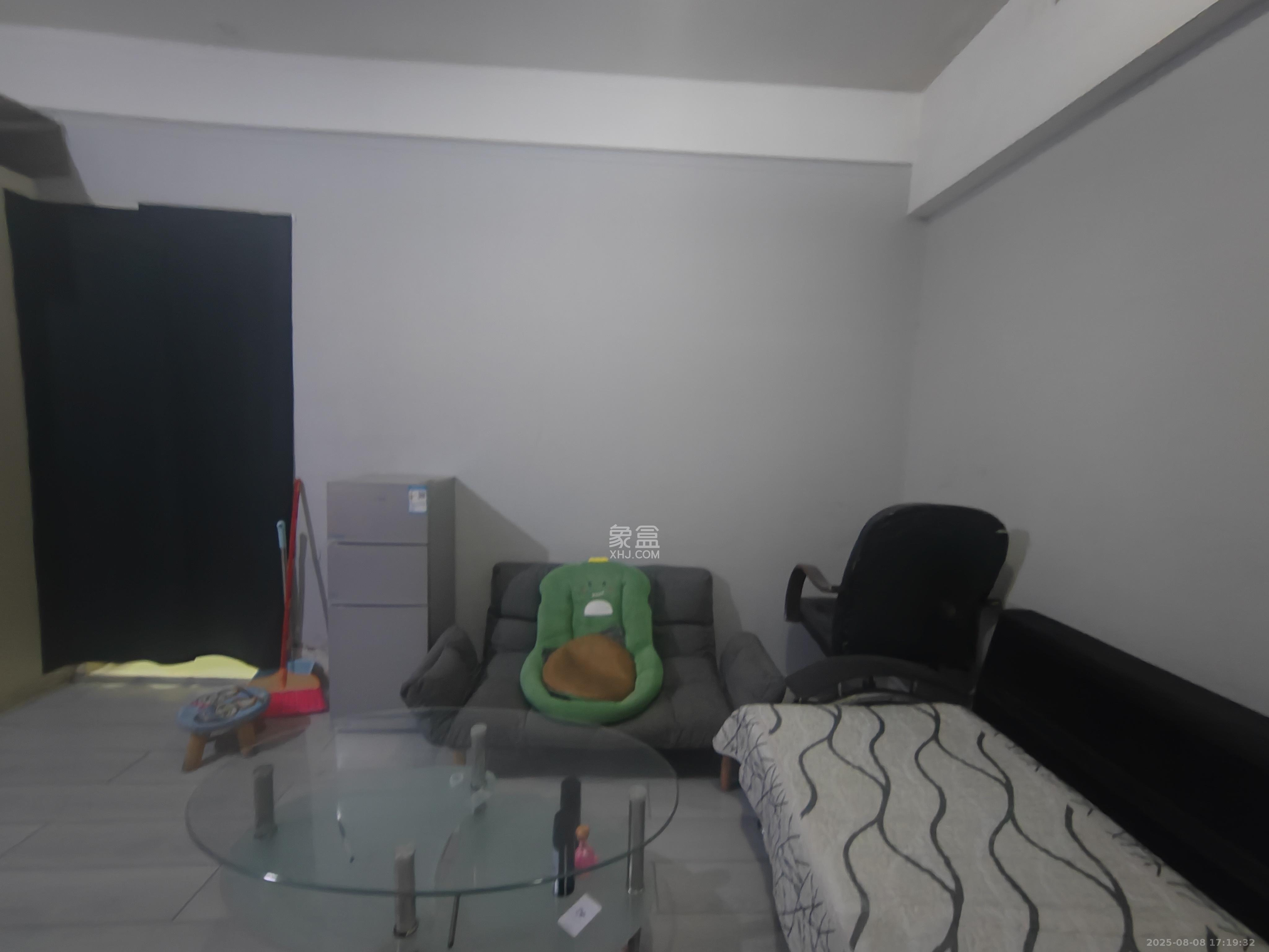 上东印象 1室1厅1卫 1400.0元/月 上东印象 1室1厅1卫 1400.0元/月室内图