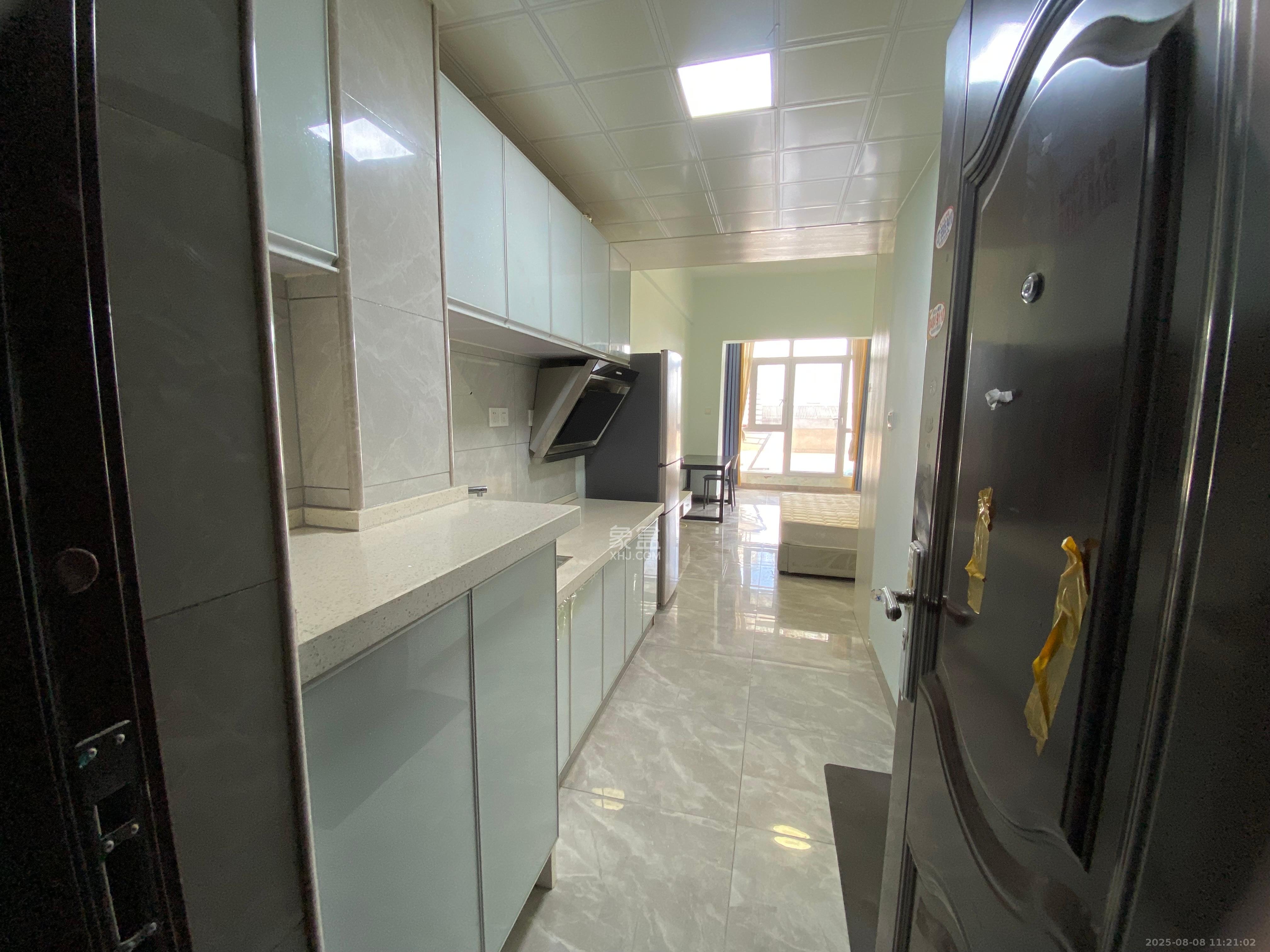 金鹰商业广场(金鹰商业大厦) 1室0厅0卫 1000.0元/月 金鹰商业广场(金鹰商业大厦) 1室0厅0卫 1000.0元/月室内图