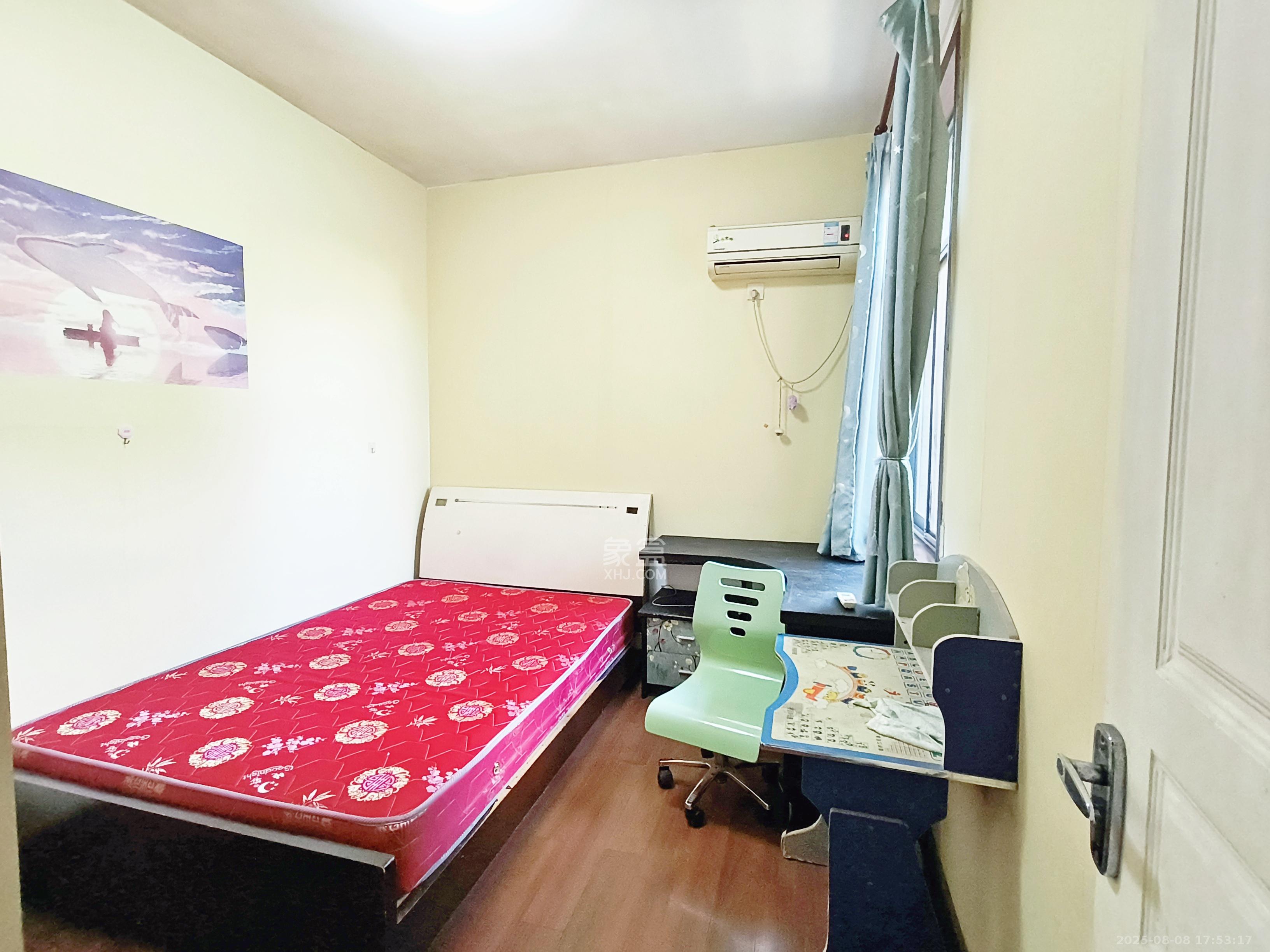 枫林绿洲  3室2厅1卫    2200.0元/月 枫林绿洲  3室2厅1卫    2200.0元/月室内图