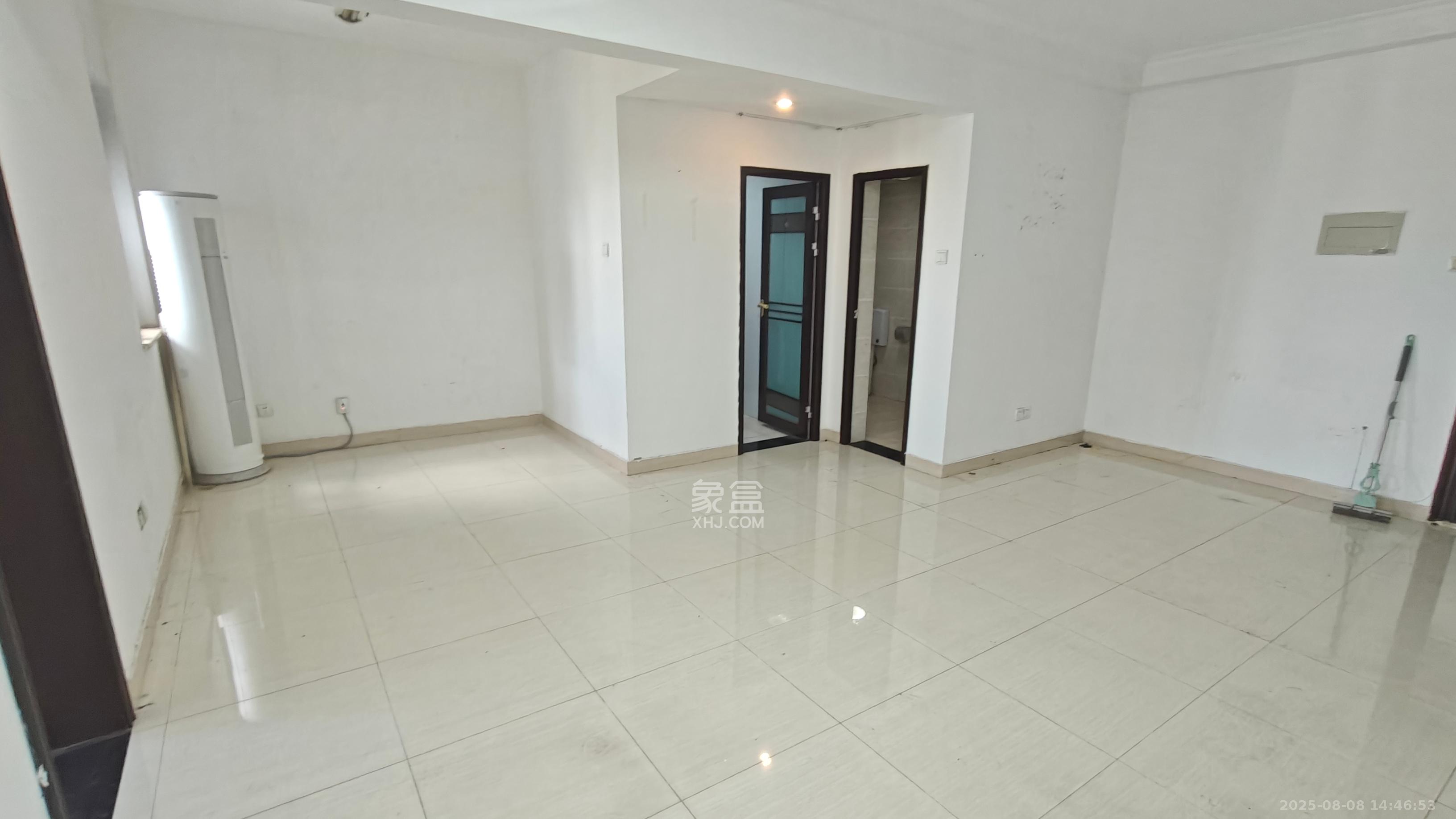 鑫远杰座 1室1厅1卫 2200.0元/月 鑫远杰座 1室1厅1卫 2200.0元/月室内图