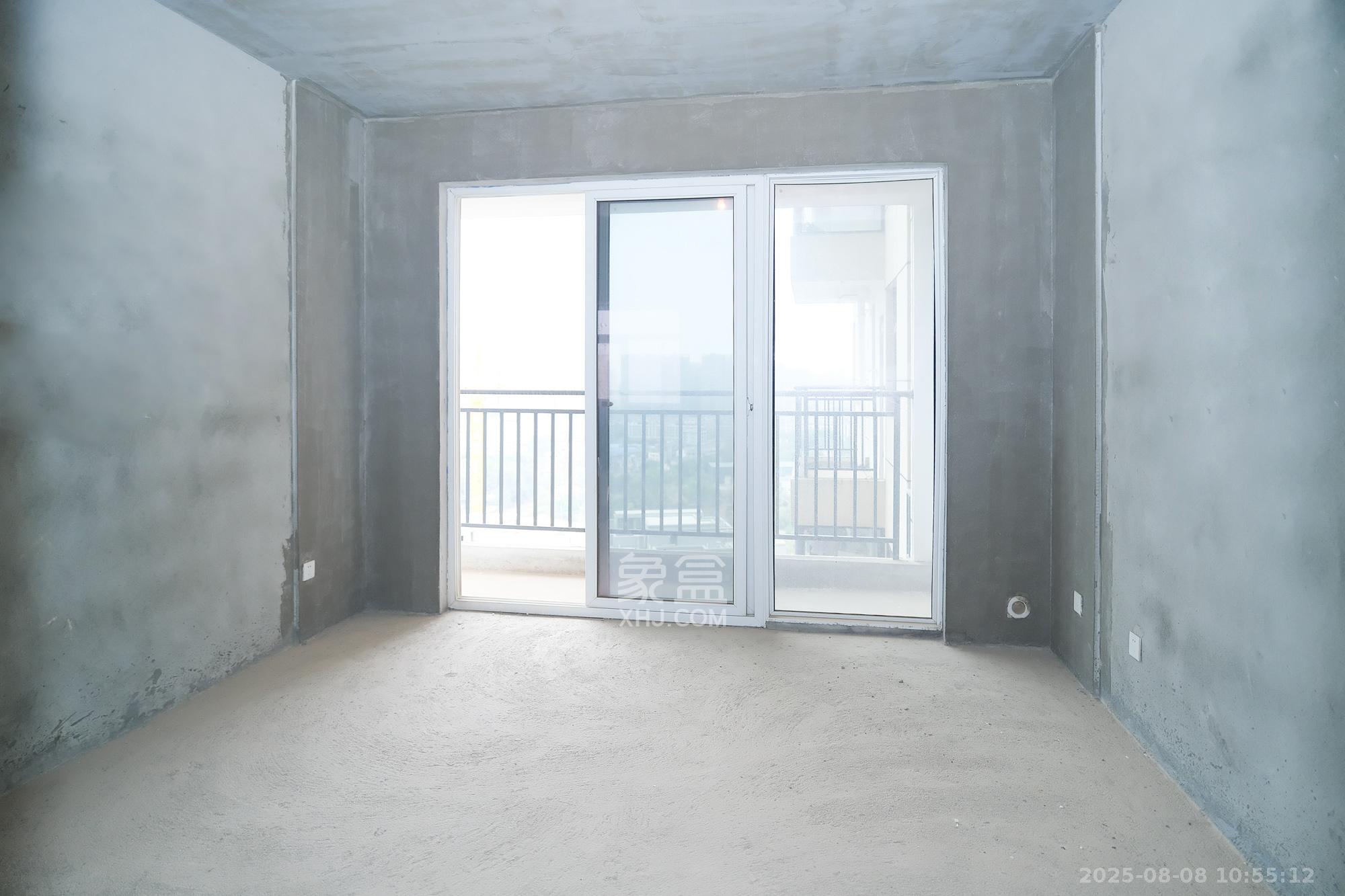 和悦城(蟠龙景苑) 3室2厅2卫 65.0万 和悦城(蟠龙景苑) 3室2厅2卫 65.0万客厅