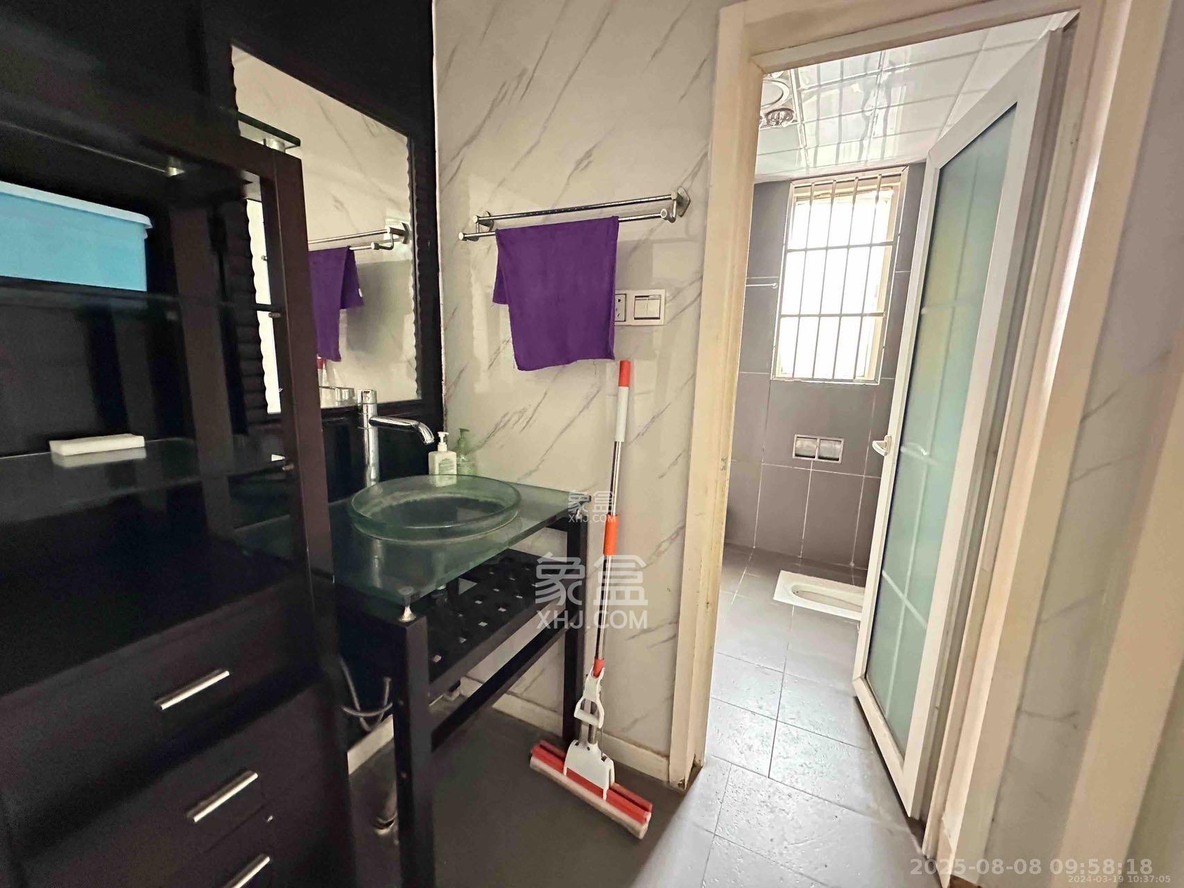 麓谷锦园  5室2厅3卫    7000.0元/月 麓谷锦园  5室2厅3卫    7000.0元/月室内图