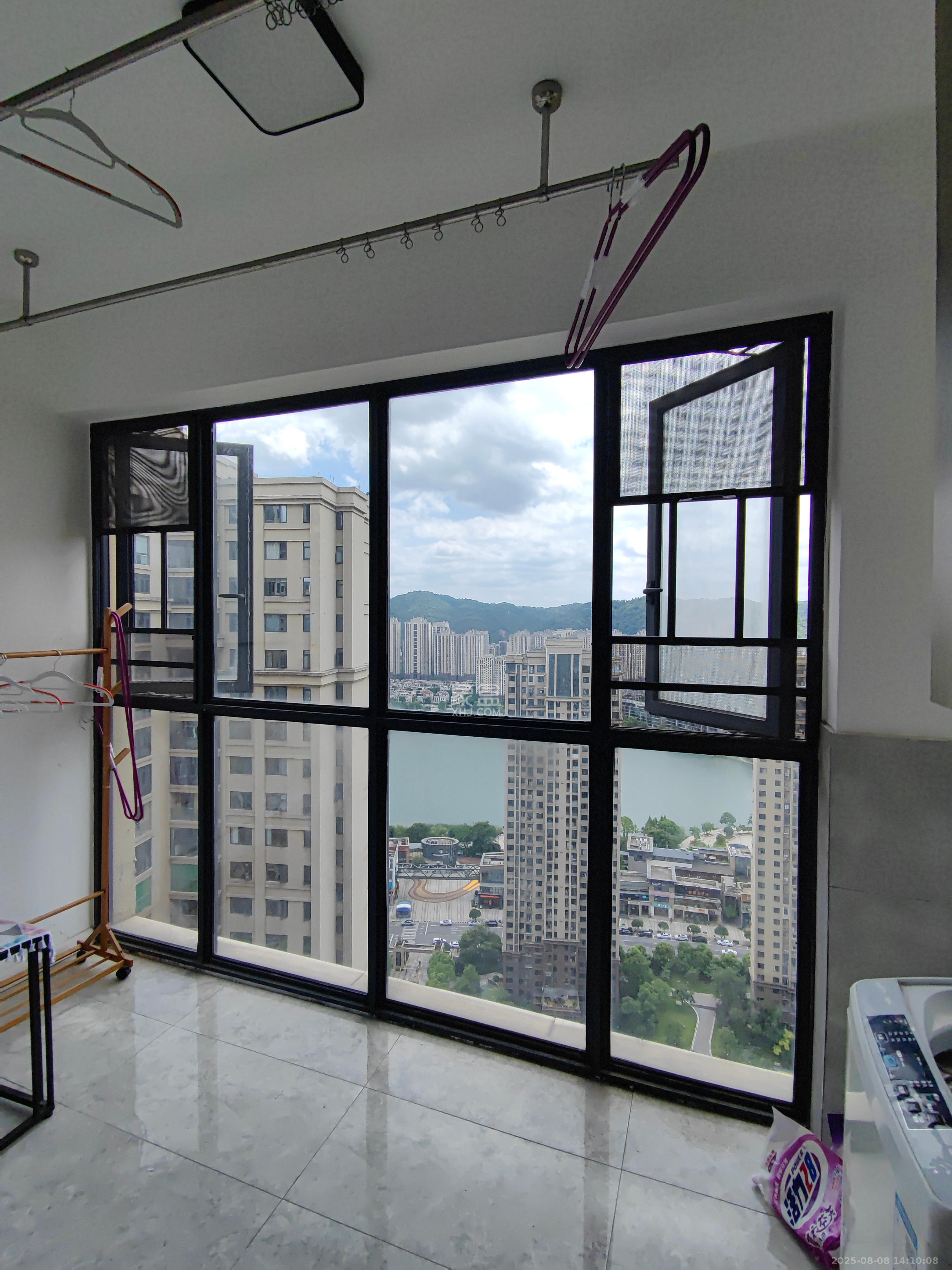 中建梅溪湖中心  3室2厅2卫   3600.00元/月室内图