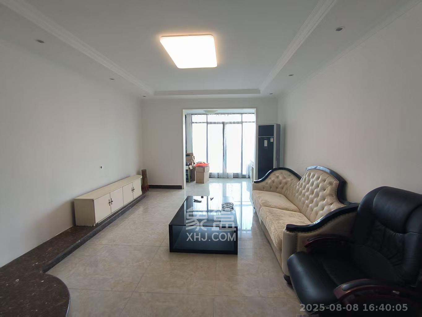 极目楚天  1室2厅2卫    2800.0元/月 极目楚天  1室2厅2卫    2800.0元/月室内图