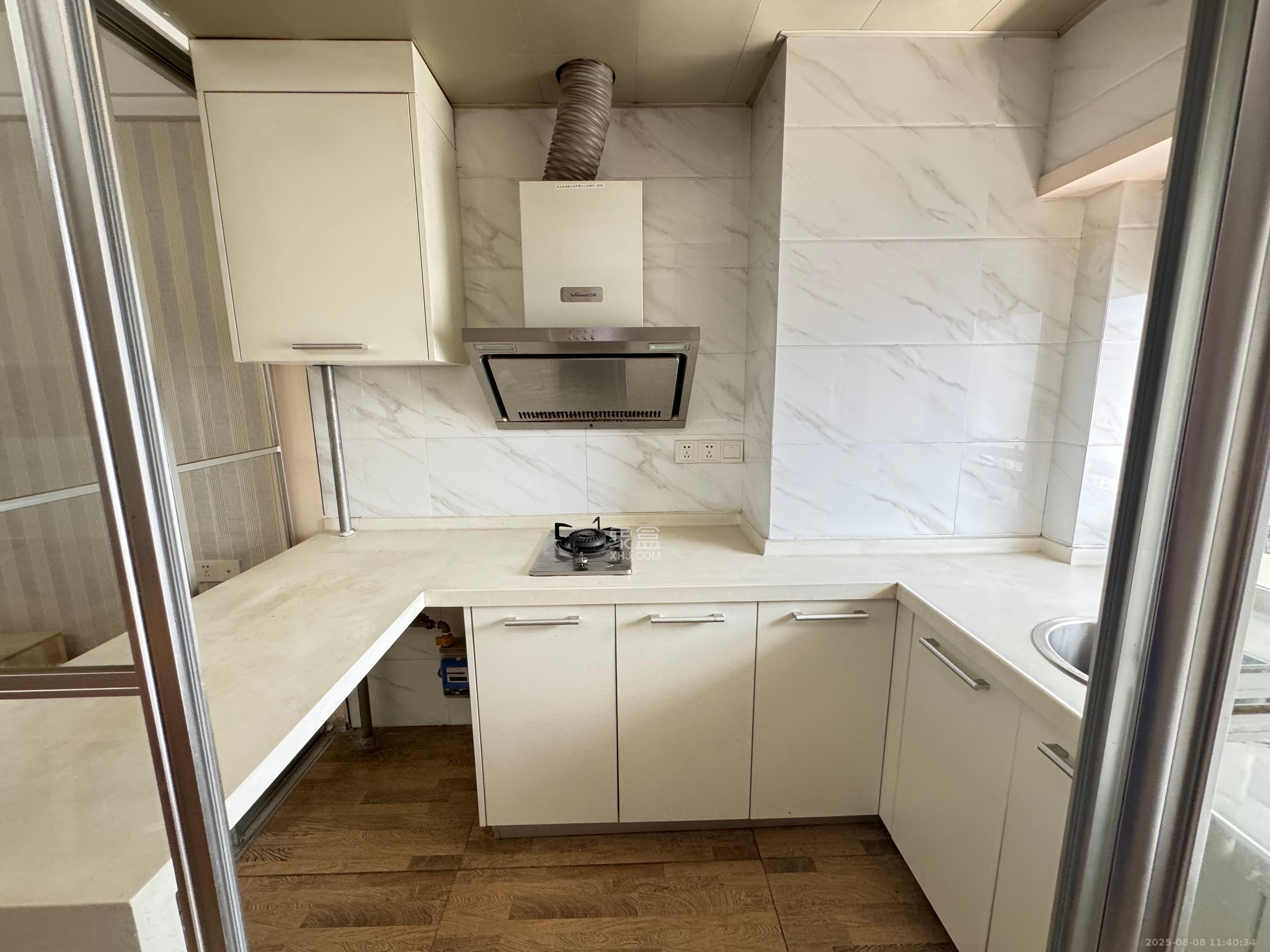 大财门公寓 1室1厅1卫 1600.0元/月 大财门公寓 1室1厅1卫 1600.0元/月室内图