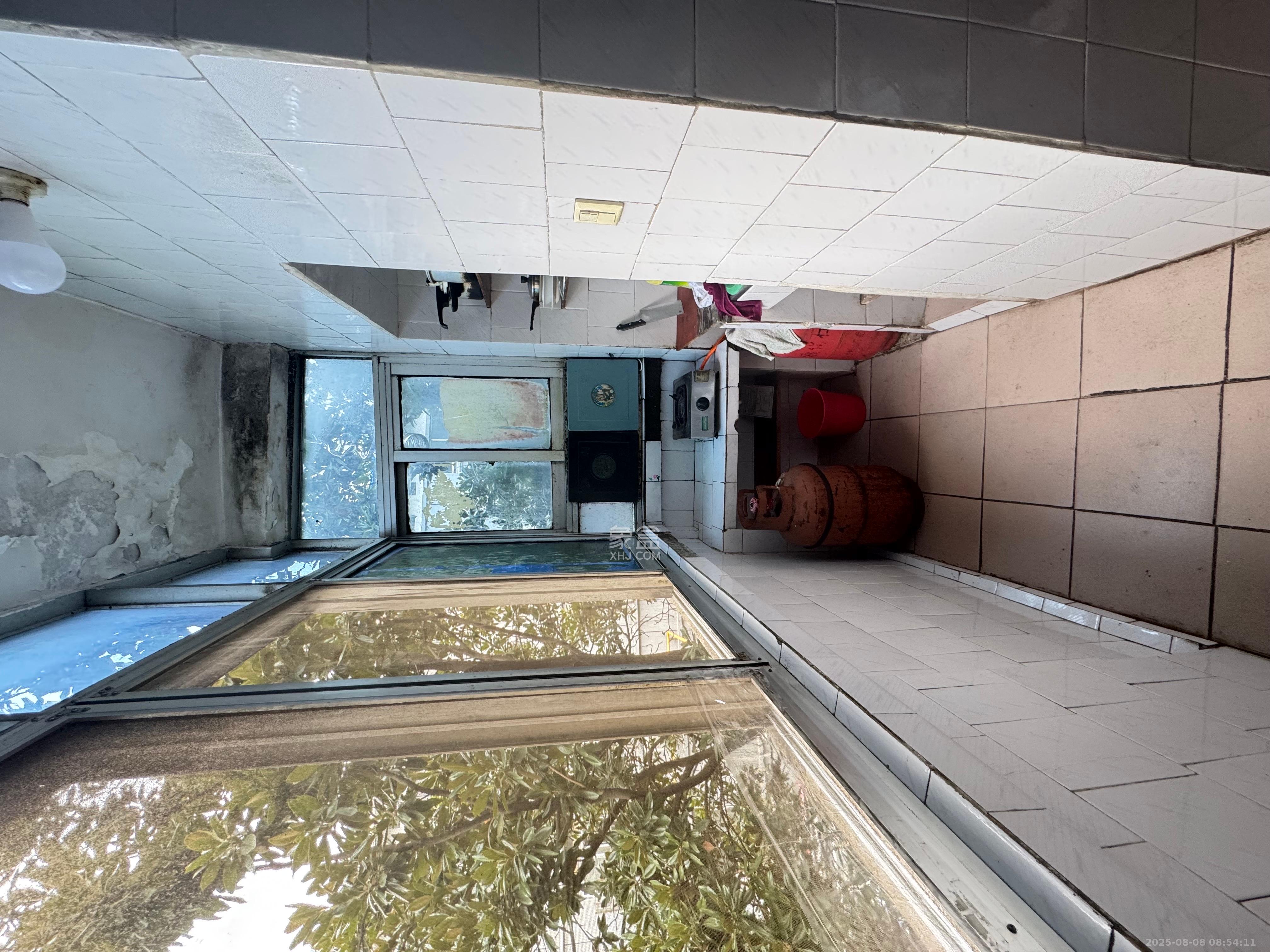 湘图大厦 3室1厅1卫 1800.0元/月 湘图大厦 3室1厅1卫 1800.0元/月室内图