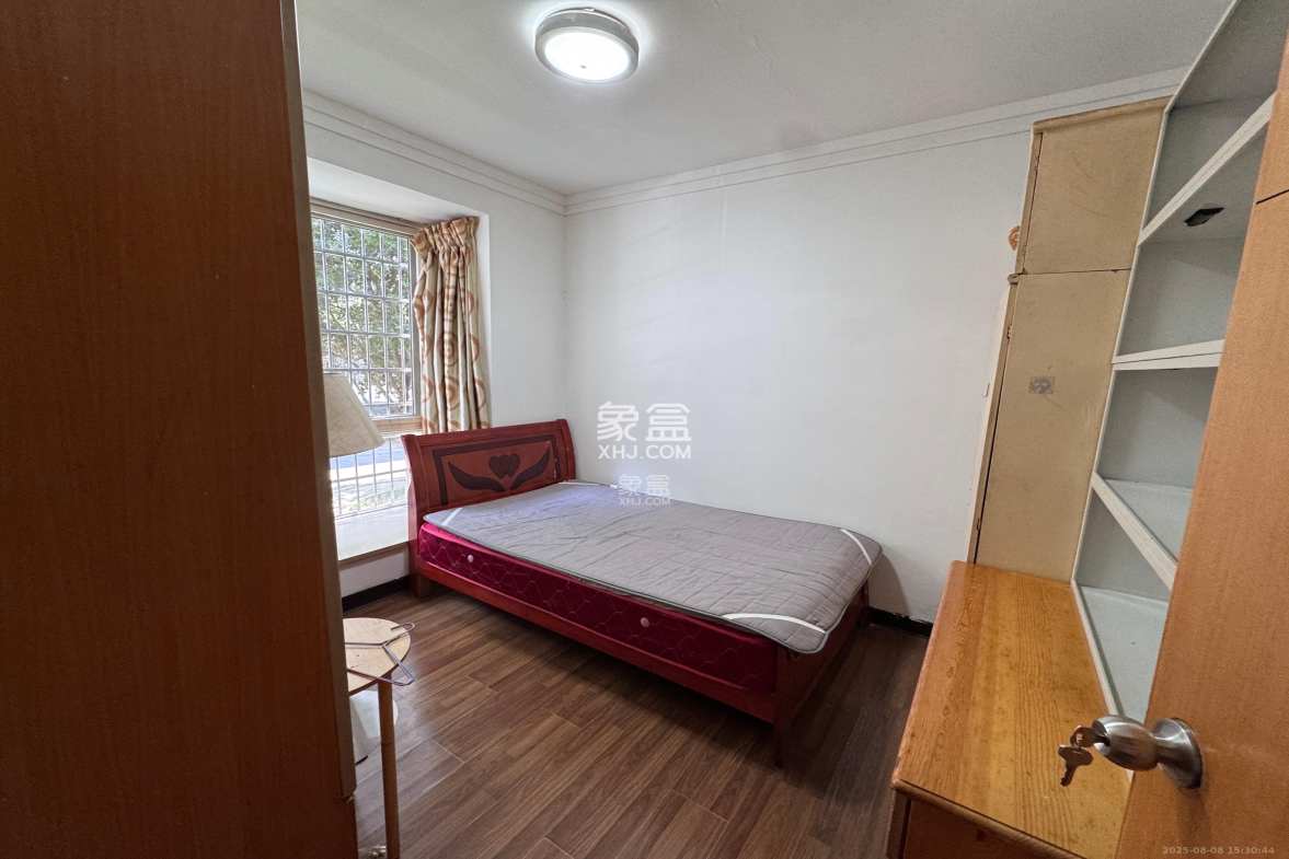 滨江美寓(滨江丽园)  3室2厅2卫    2000.0元/月 滨江美寓(滨江丽园)  3室2厅2卫    2000.0元/月室内图