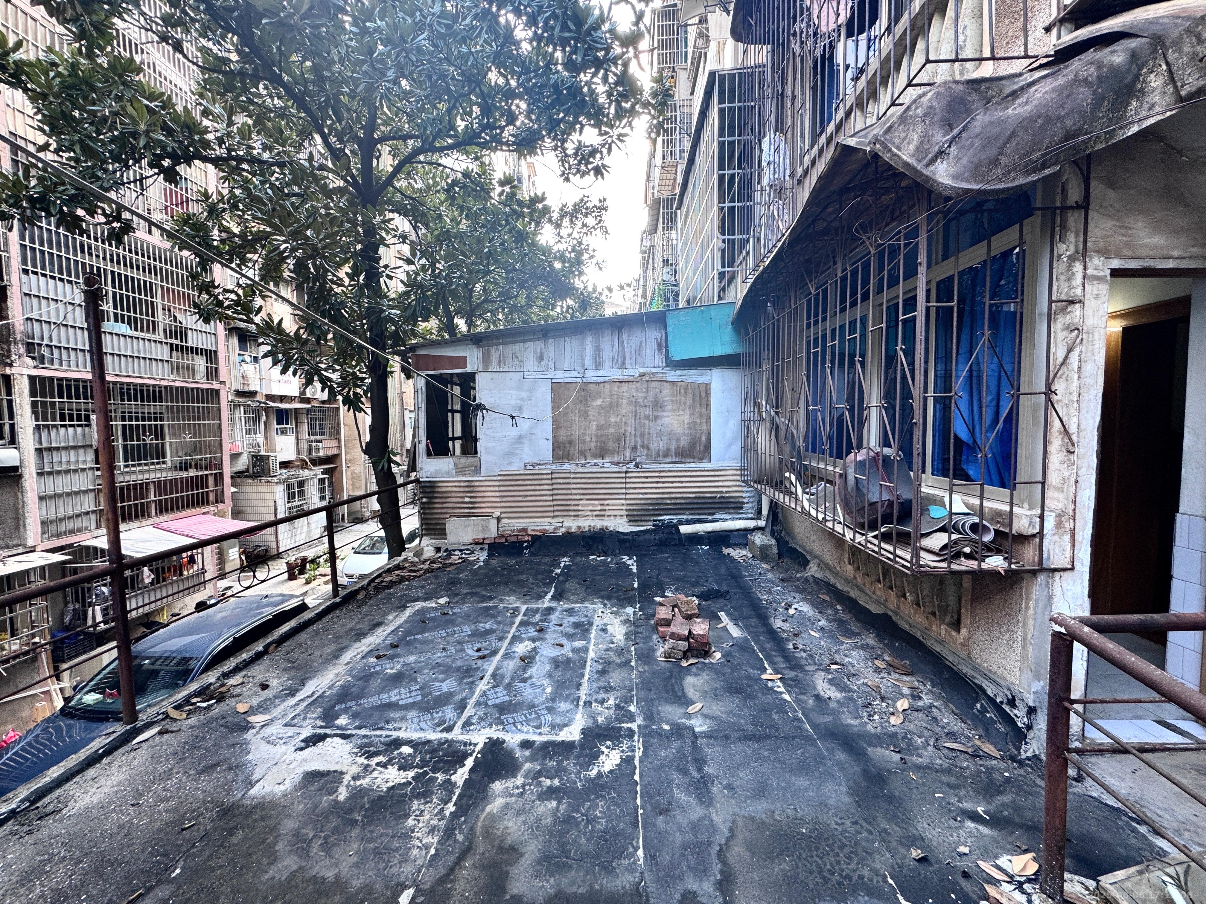 友谊路电视机厂宿舍 2室2厅1卫 1300.00元/月 友谊路电视机厂宿舍 2室2厅1卫 1300.00元/月室内图