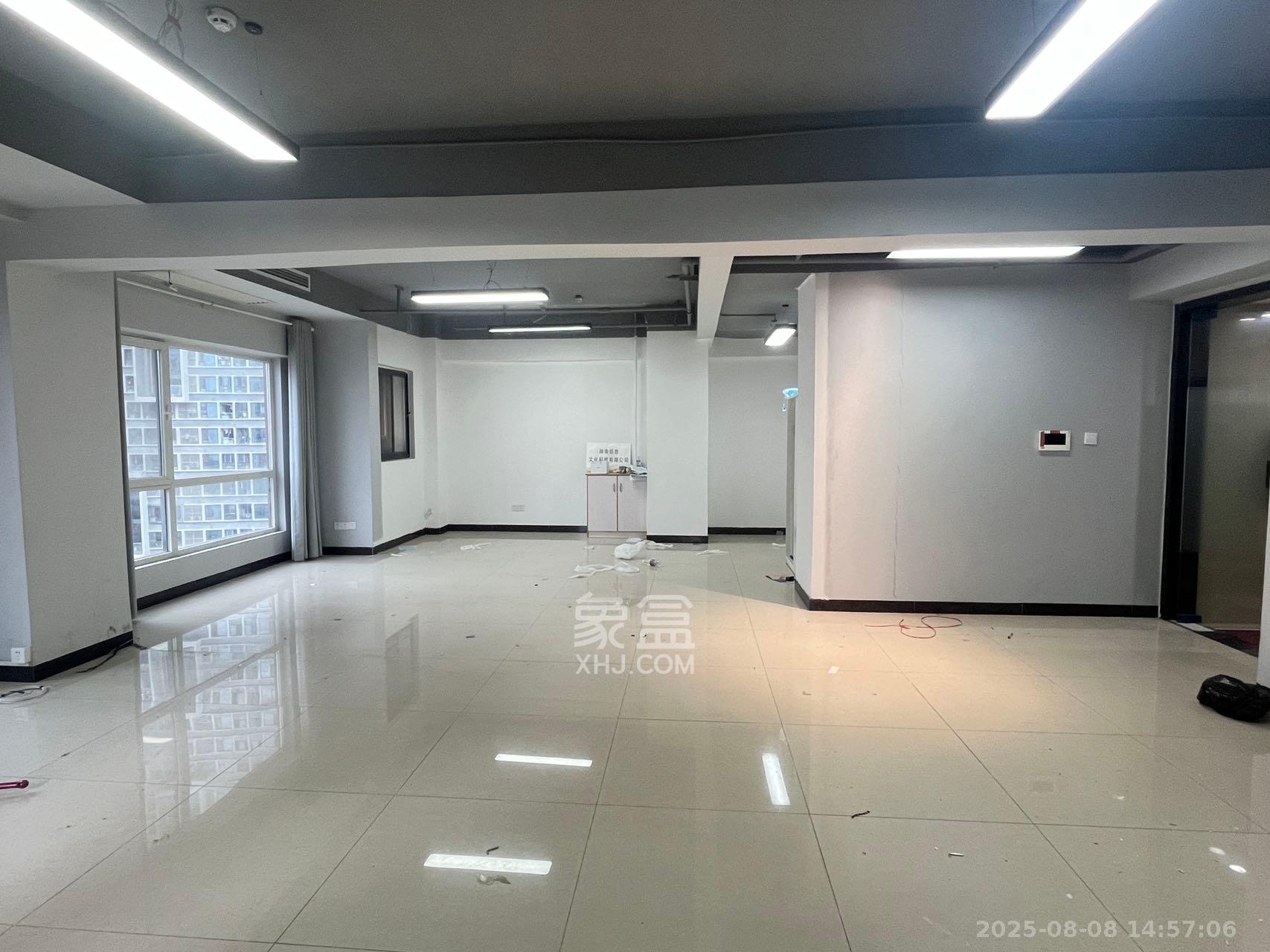 北辰三角洲B1E1区  1室1厅1卫    9000.0元/月 北辰三角洲B1E1区  1室1厅1卫    9000.0元/月