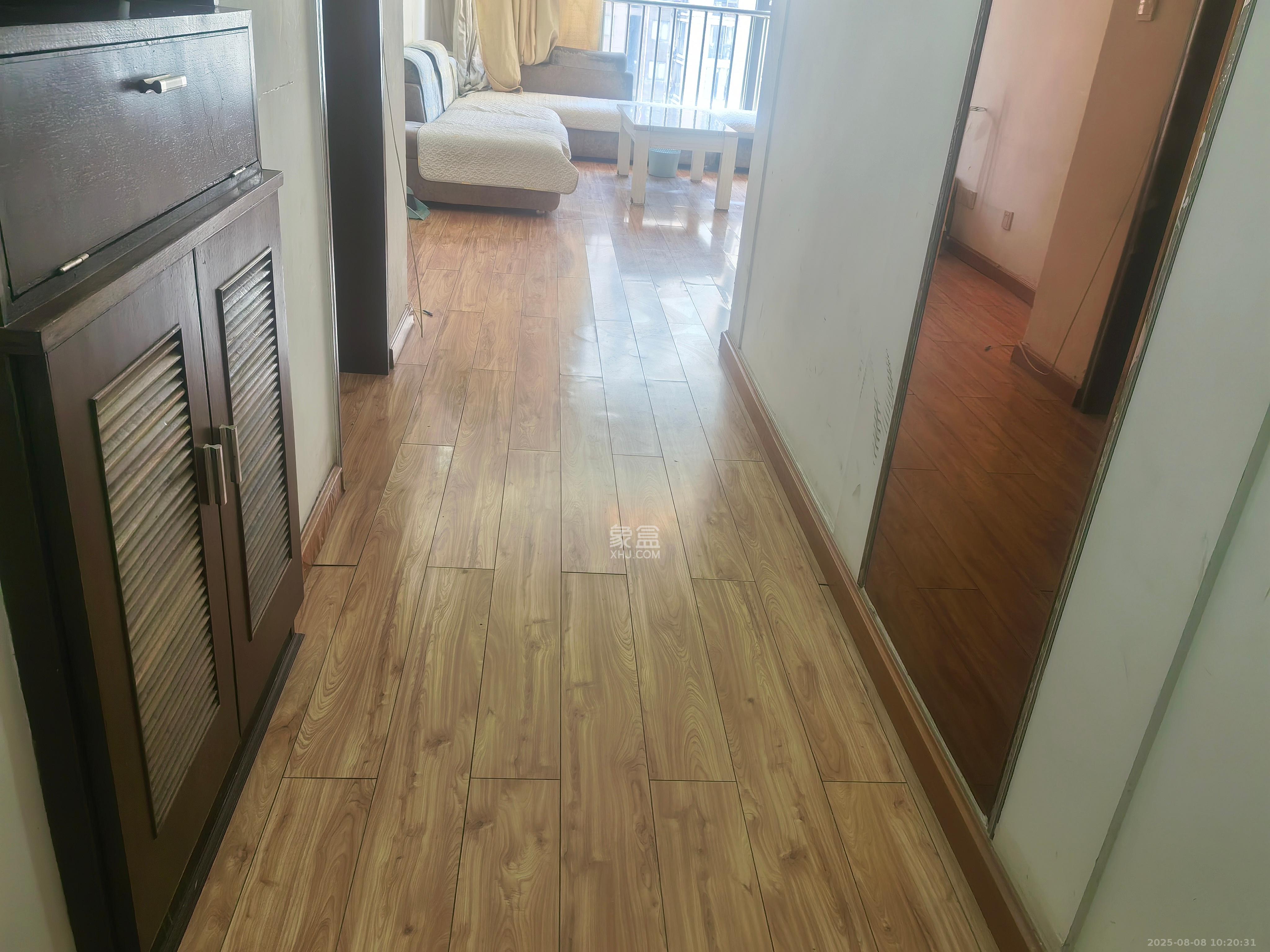 佳天瑞宁花园 2室1厅1卫 2400.0元/月 佳天瑞宁花园 2室1厅1卫 2400.0元/月室内图