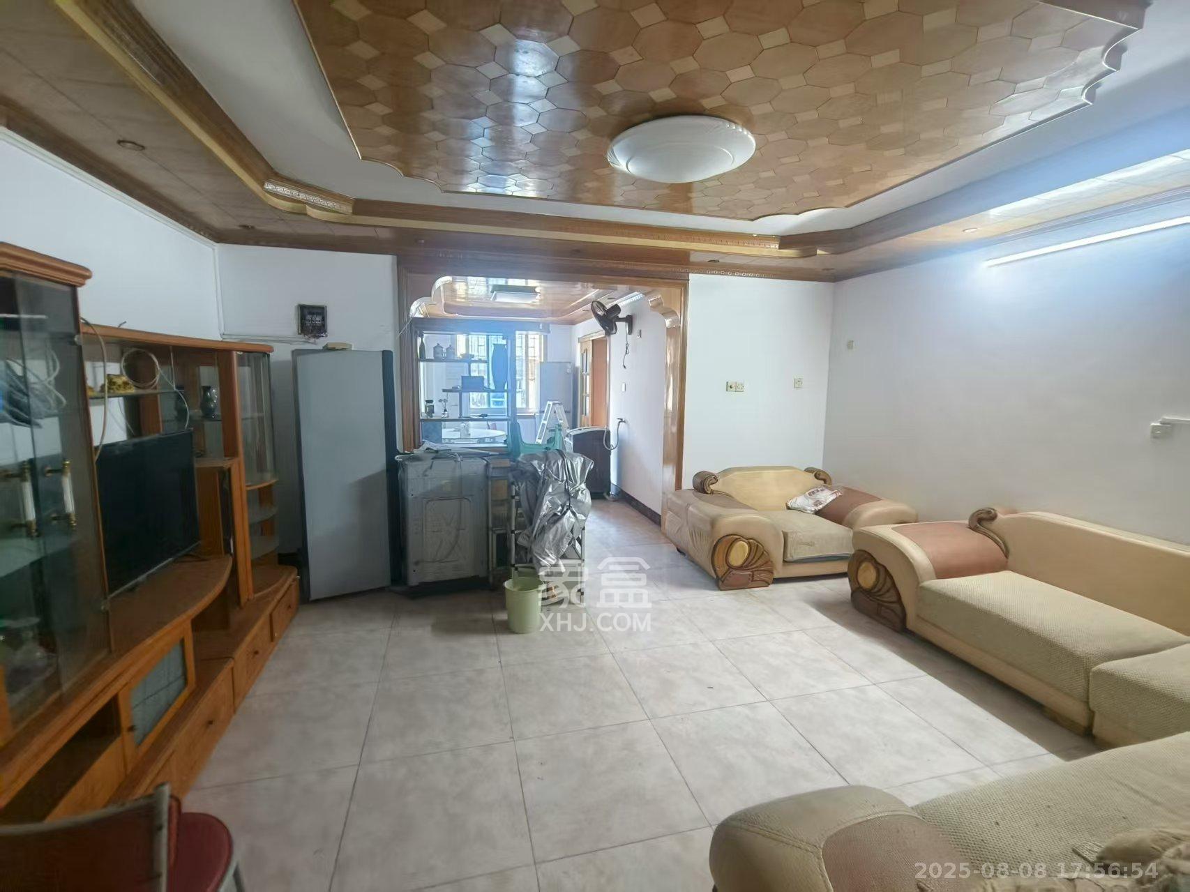 耕耘圃  2室2厅2卫    2000.0元/月室内图