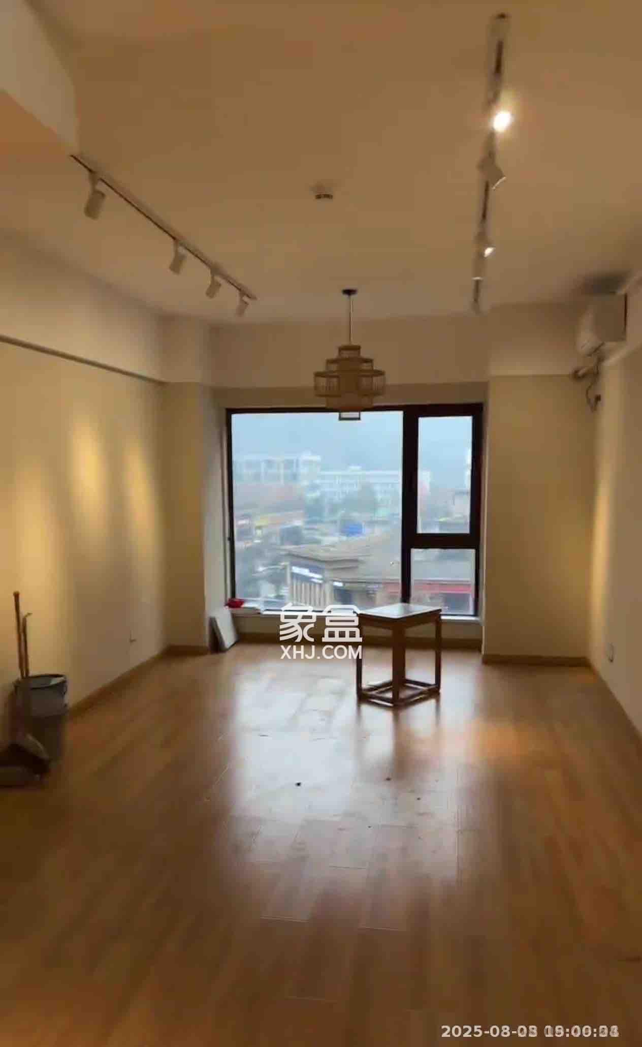 佳兆业云顶梅溪湖（佳兆业梅溪荟）  1室1厅1卫   1400.00元/月室内图