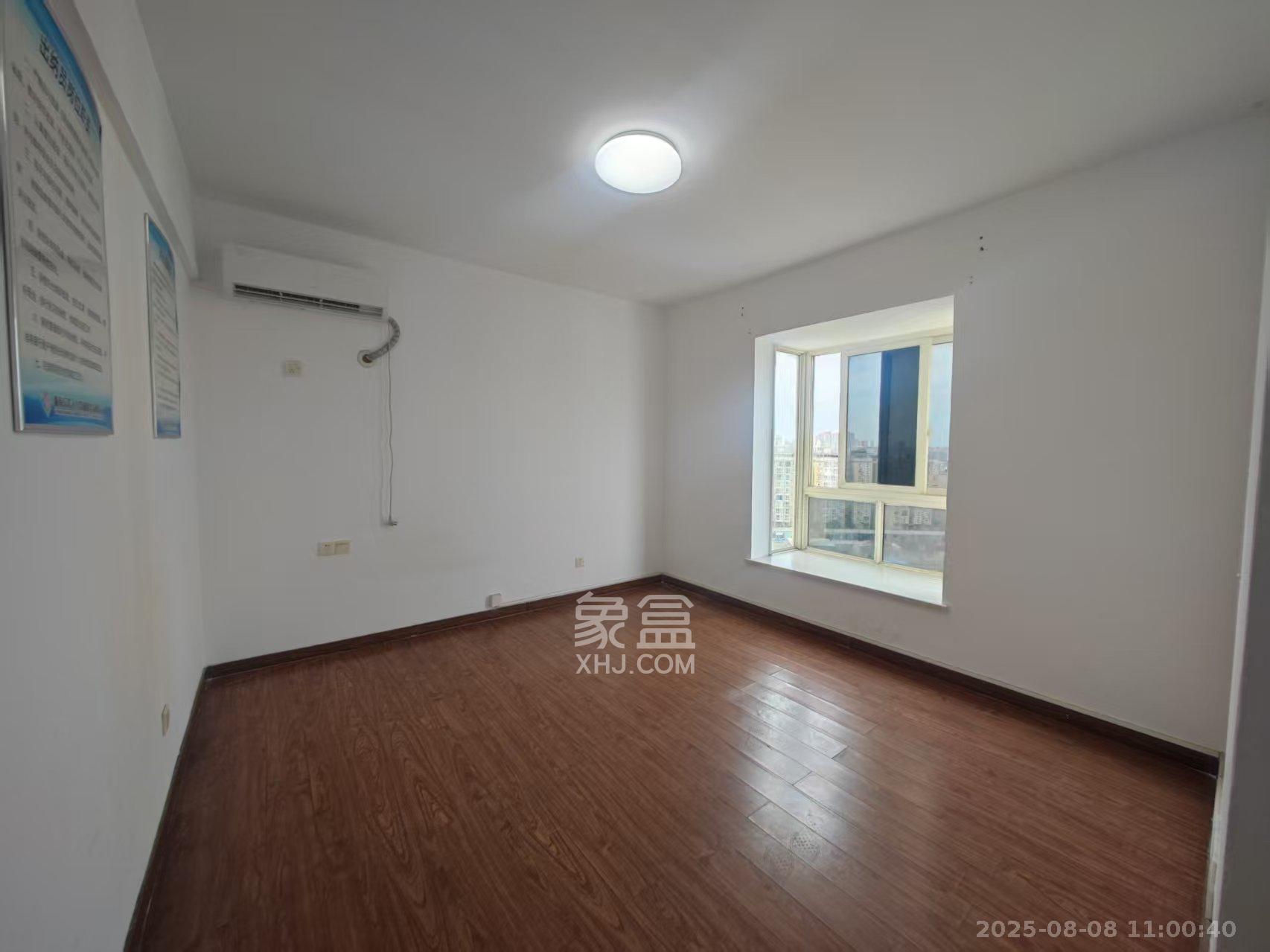 开源鑫阁 4室2厅1卫 2400.0元/月 开源鑫阁 4室2厅1卫 2400.0元/月室内图