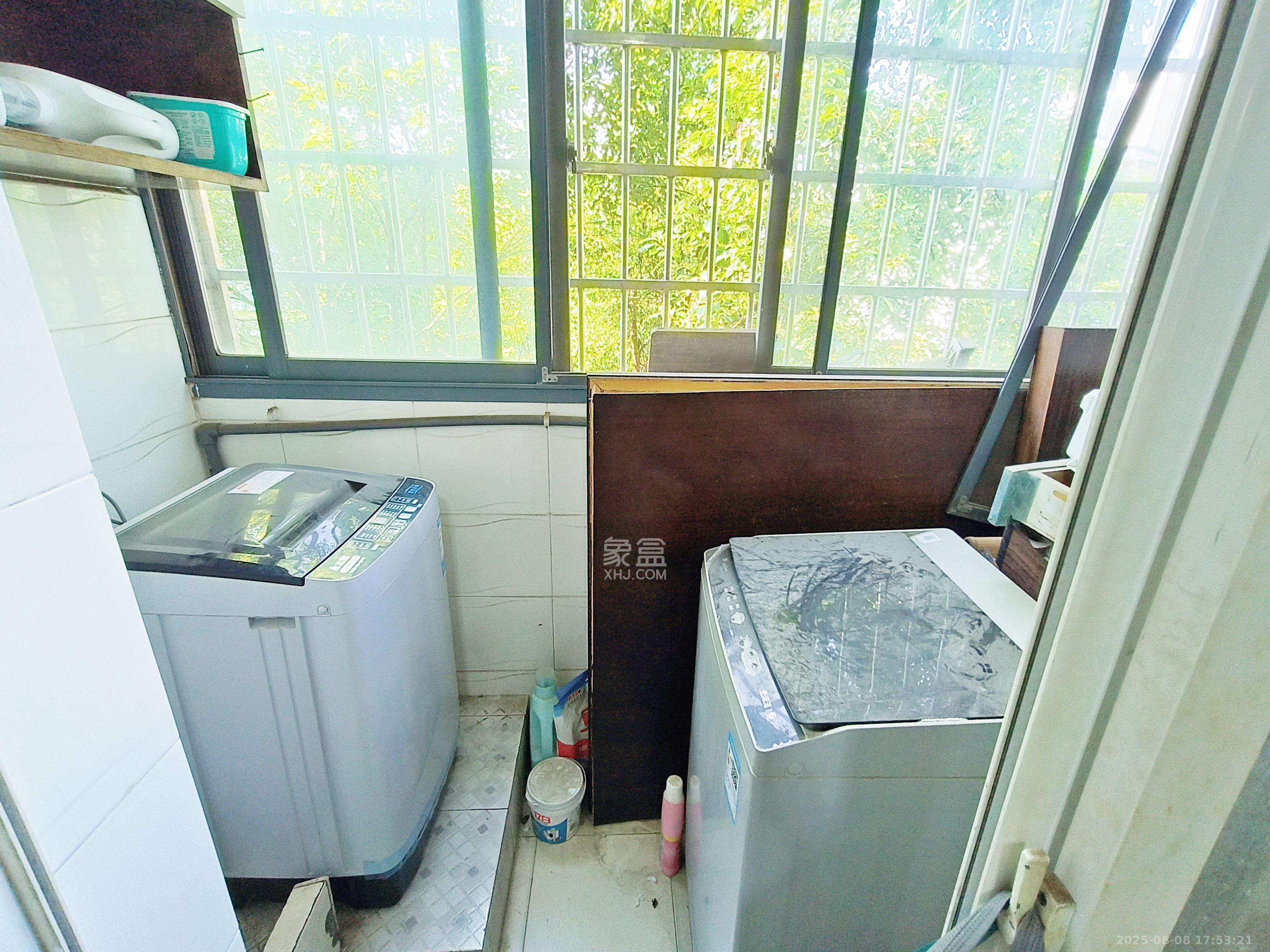 枫林绿洲  3室2厅1卫    2200.0元/月 枫林绿洲  3室2厅1卫    2200.0元/月室内图