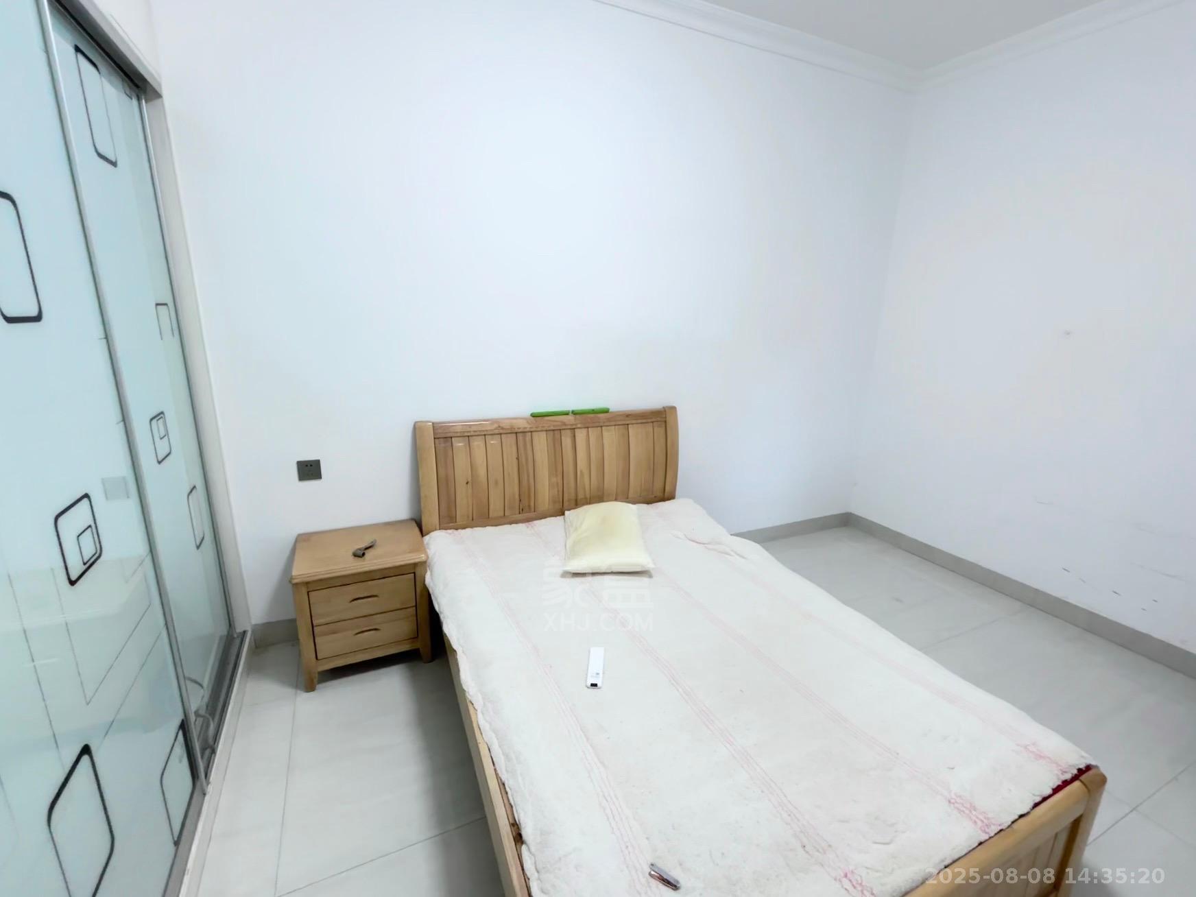 百江花园 2室2厅1卫 1300.00元/月 百江花园 2室2厅1卫 1300.00元/月室内图