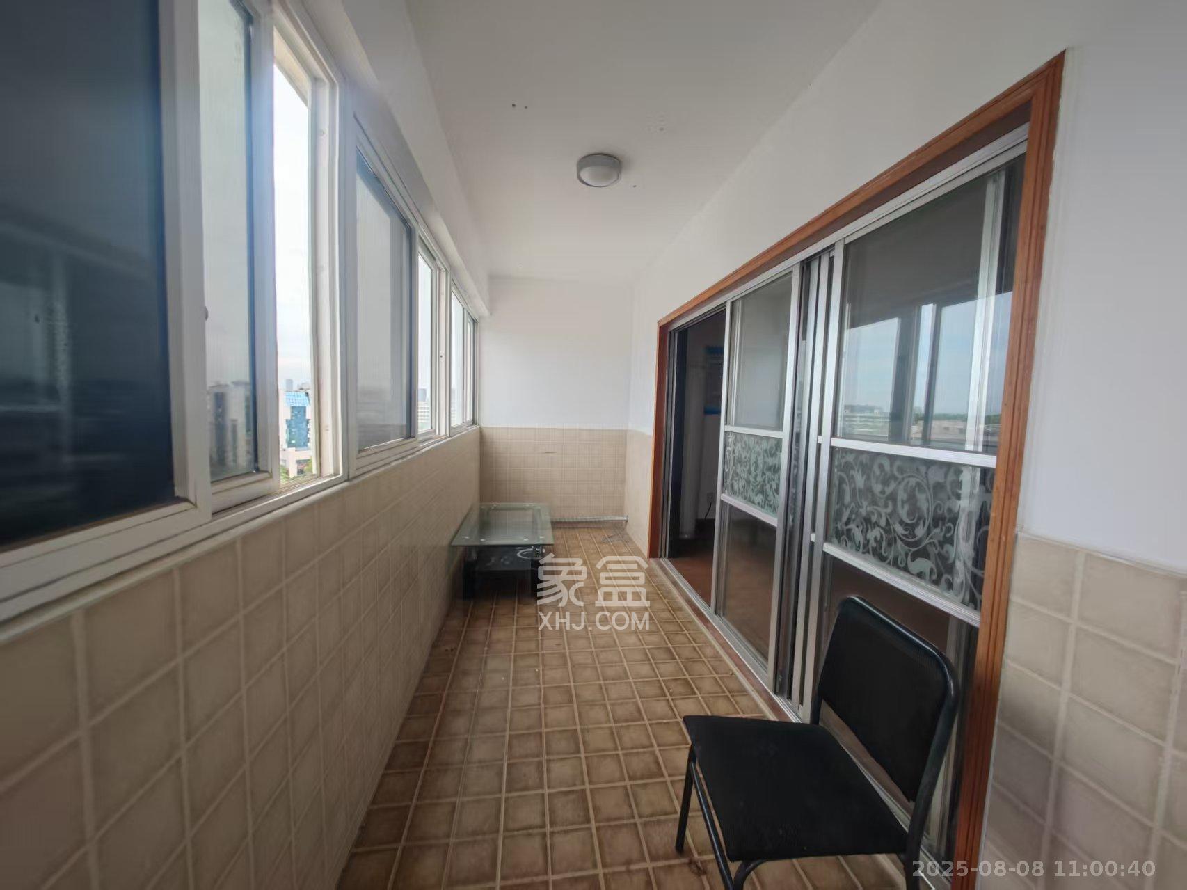 开源鑫阁 4室2厅1卫 2400.0元/月 开源鑫阁 4室2厅1卫 2400.0元/月室内图