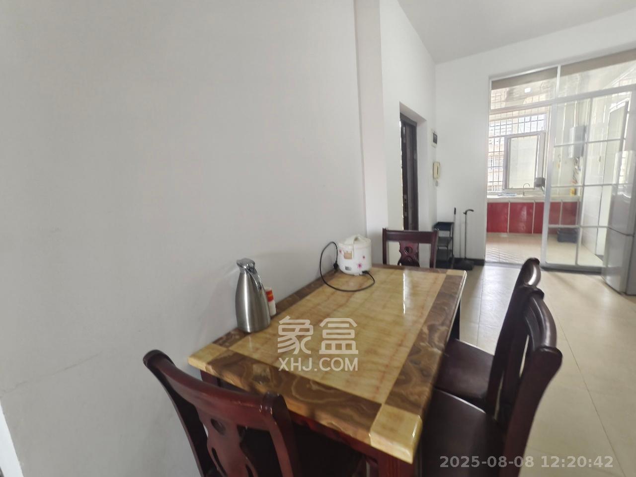 先锋新宇 2室1厅1卫 1600.0元/月 先锋新宇 2室1厅1卫 1600.0元/月室内图