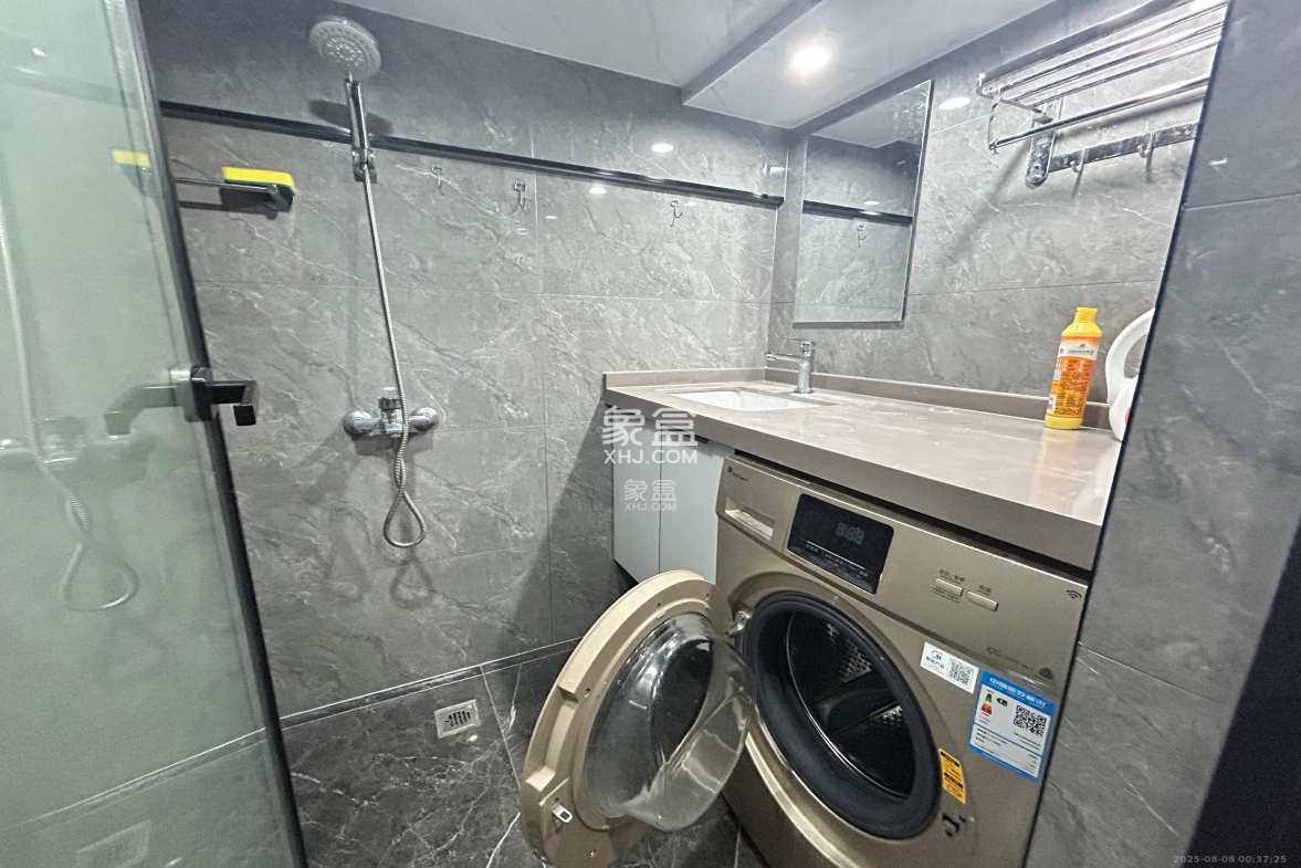 金地中交麓谷香颂(金地中交雅苑)  1室0厅0卫    1350.0元/月 金地中交麓谷香颂(金地中交雅苑)  1室0厅0卫    1350.0元/月室内图