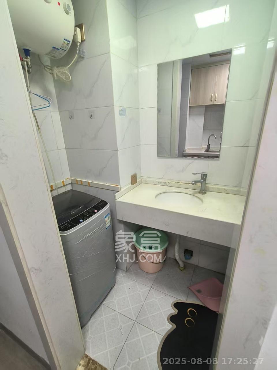 复地星光天地 1室1厅1卫 1500.0元/月 复地星光天地 1室1厅1卫 1500.0元/月室内图