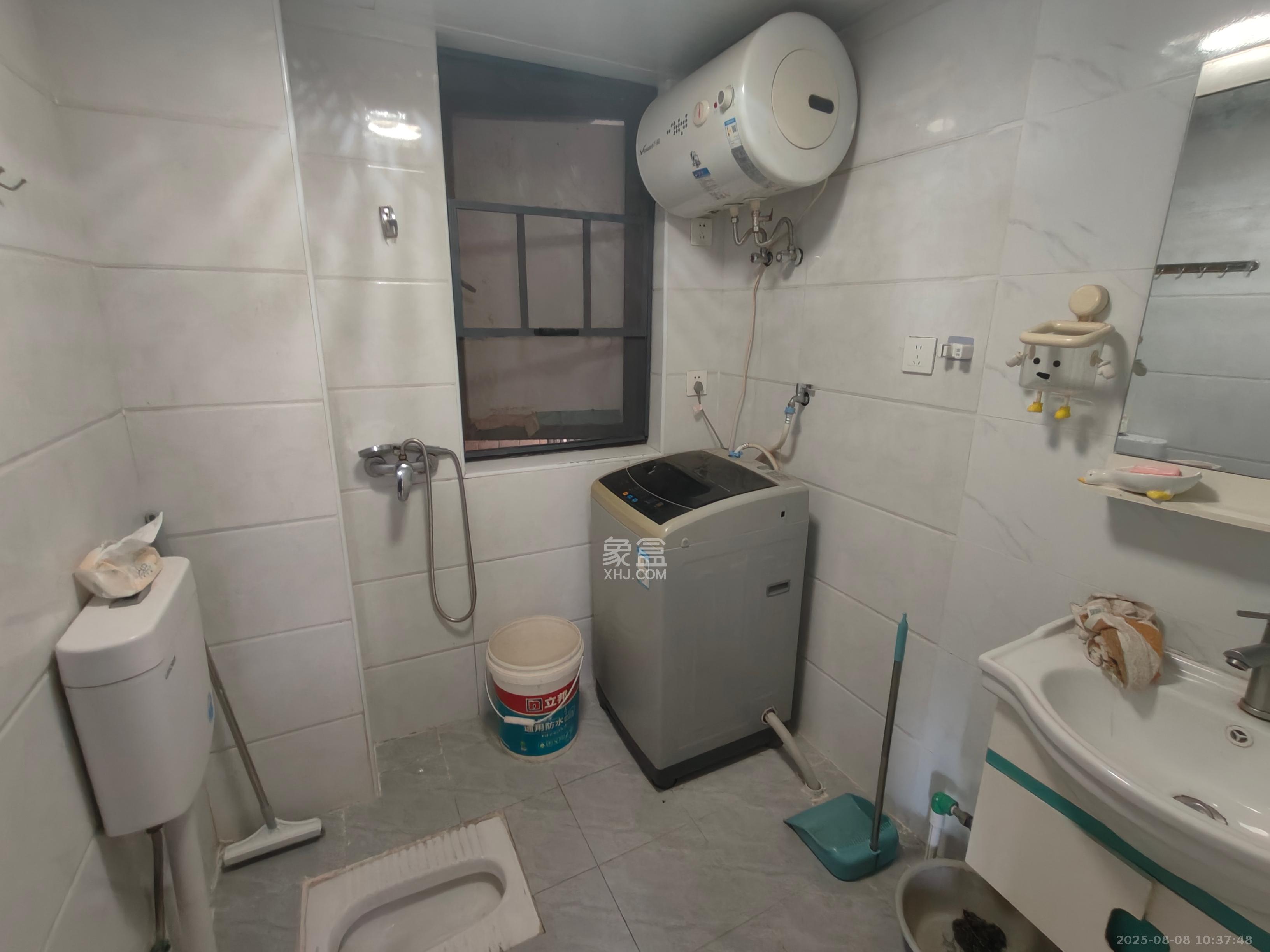 东宜兰园  1室2厅2卫    1400.0元/月