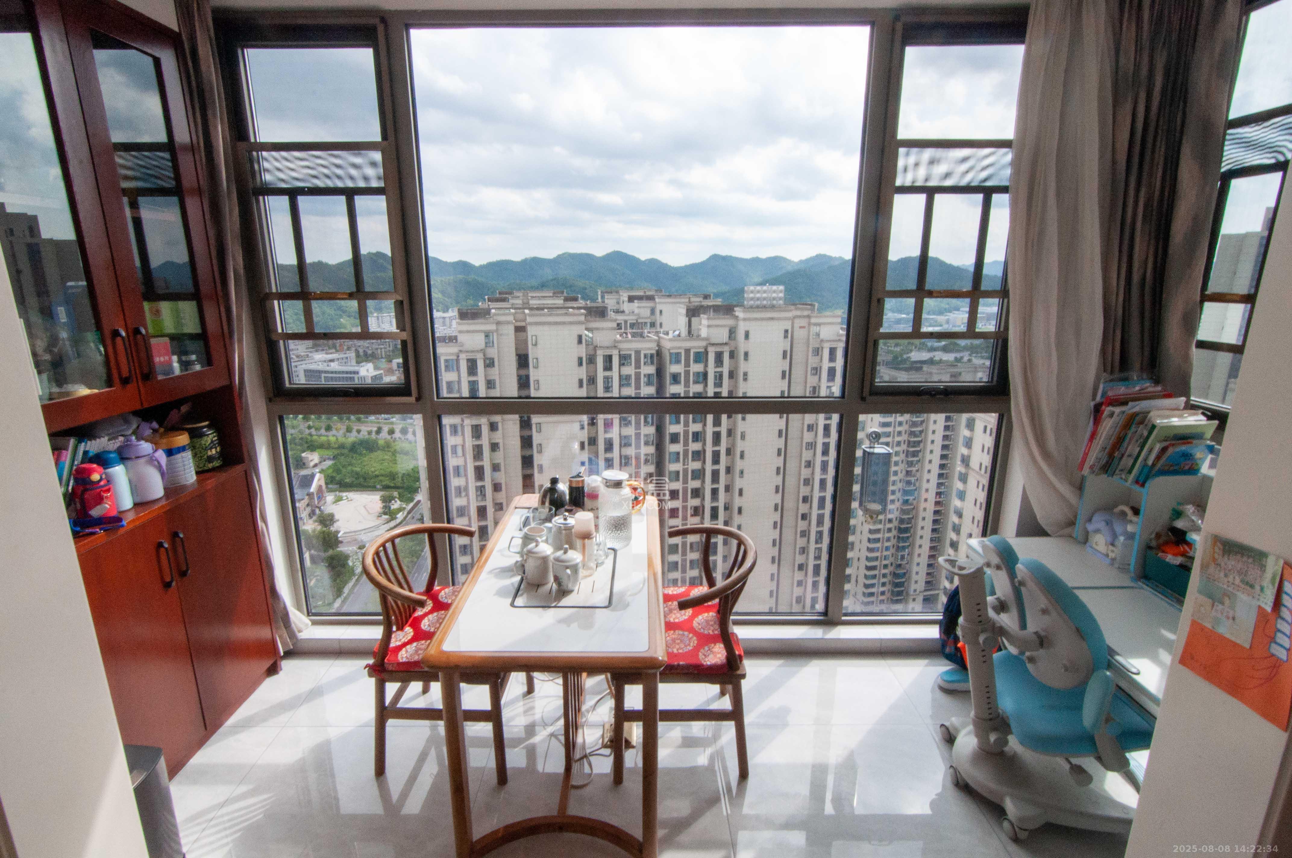 梅溪湖金茂湾  4室2厅2卫    168.0万 梅溪湖金茂湾  4室2厅2卫    168.0万其他