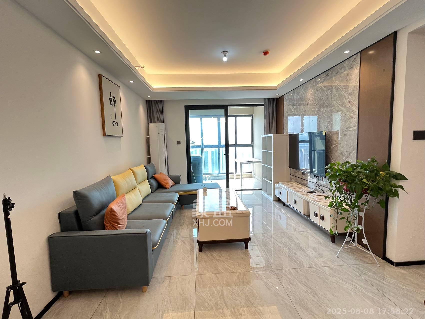 万科魅力之城天阔里 3室2厅2卫 2600.0元/月 万科魅力之城天阔里 3室2厅2卫 2600.0元/月室内图